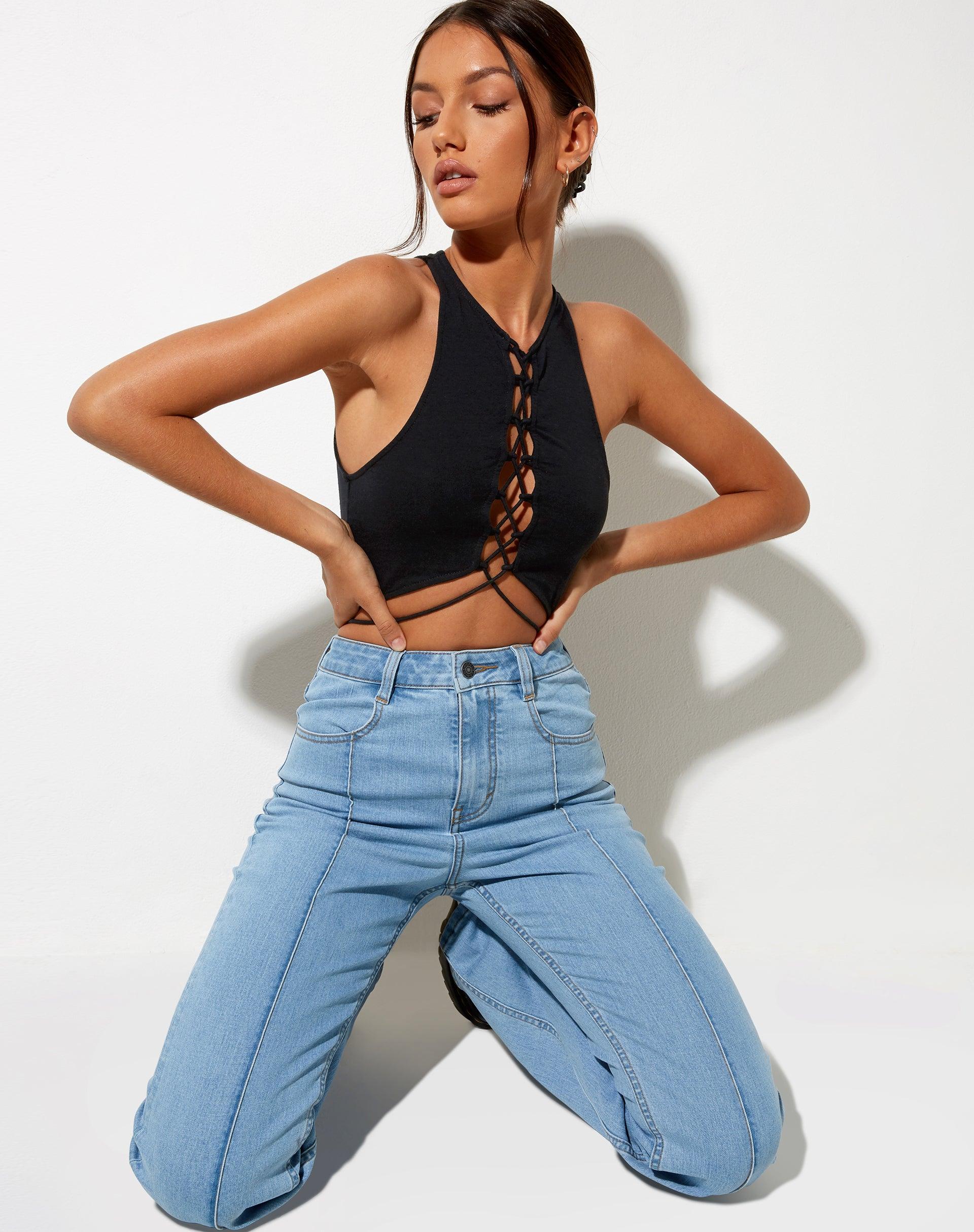 Giwta Crop Top in Black Product Image