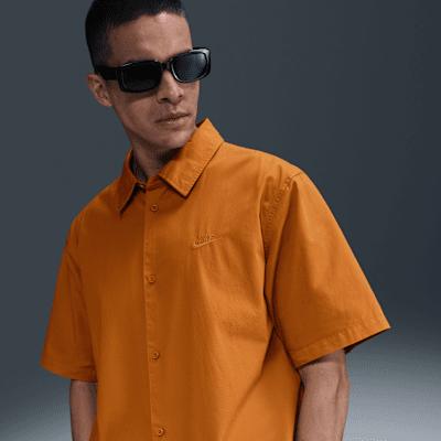 Nike Mens Club Short-Sleeve Button-Down Shirt | HJ2029-815 Product Image