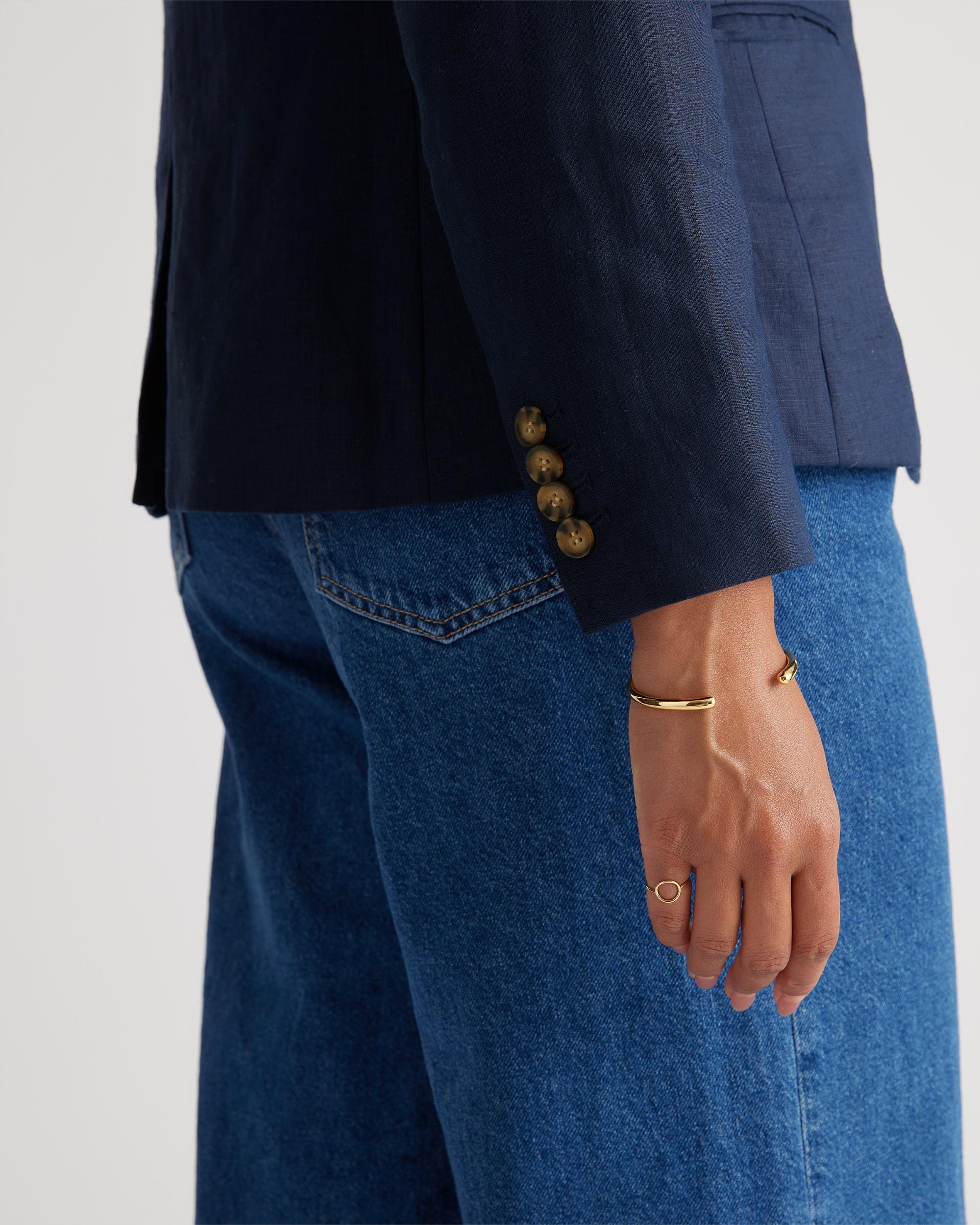 Quince | Women's 100% European Linen Structured Blazer Product Image