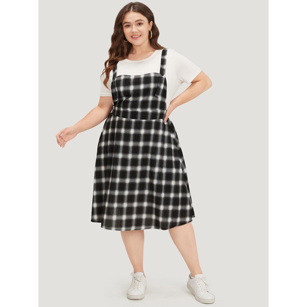 Plus Size Plaid Pocket Elastic Waist Overall Cami Dress Black Women Casual Adjustable Straps Spaghetti Strap Sleeveless Curvy Knee Dress BloomChic 10/M Product Image
