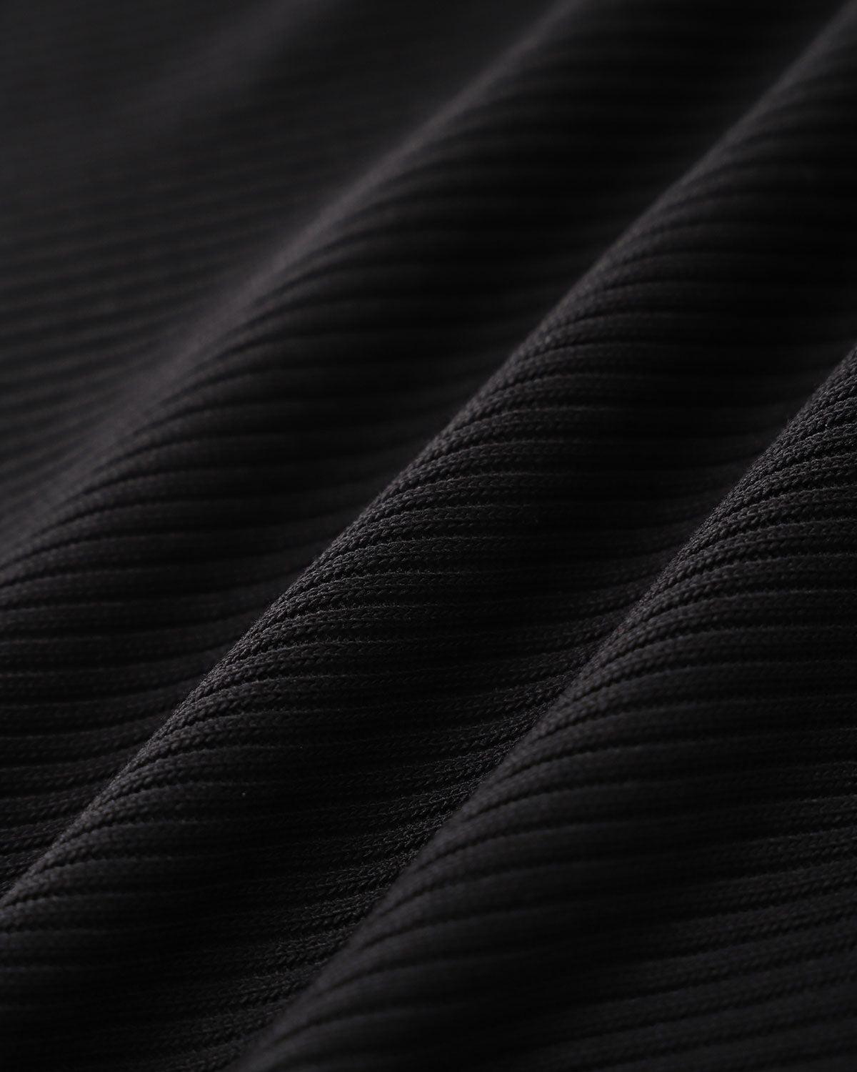 Black Contrast Mock Neck Tank Top Product Image