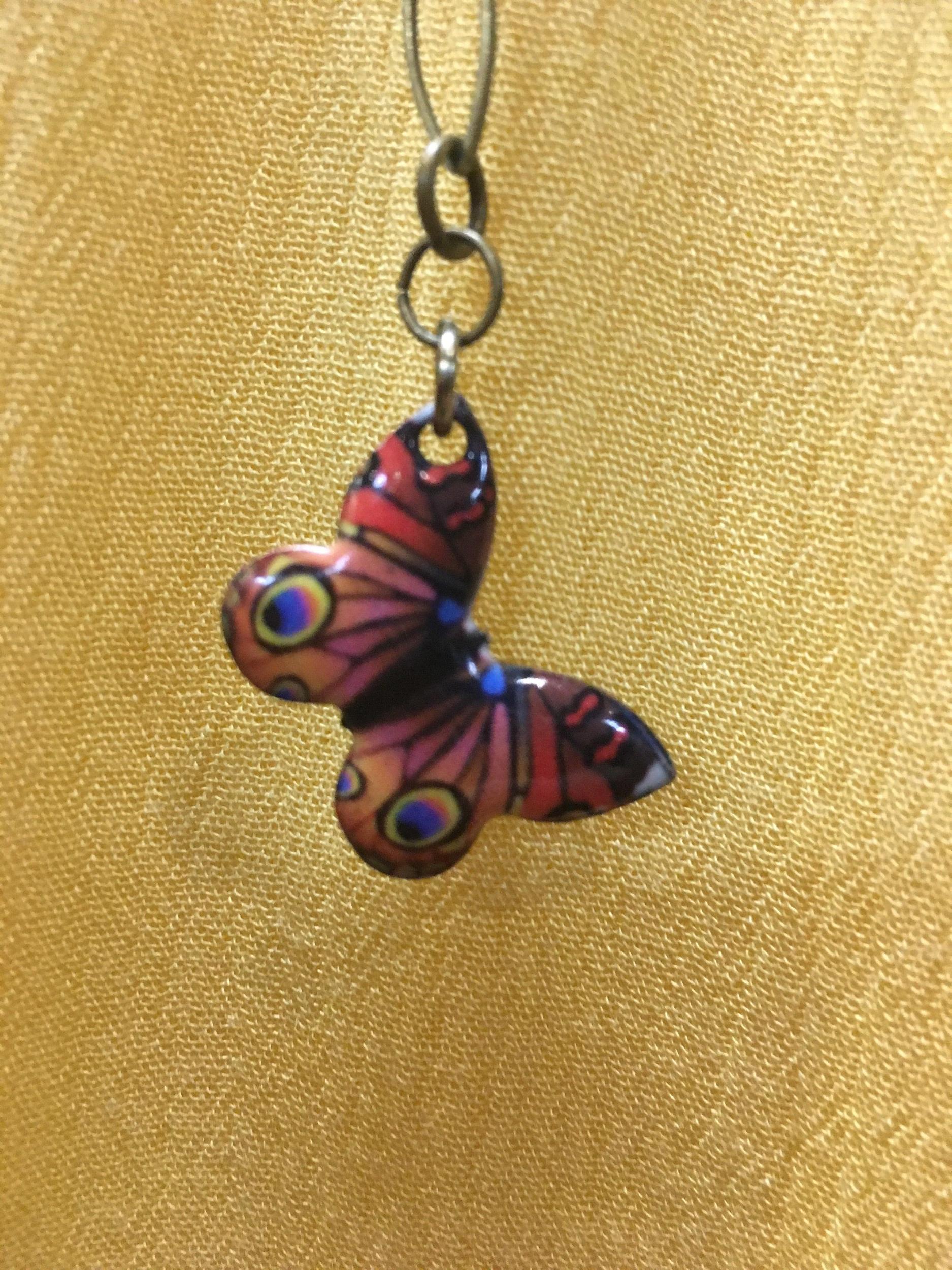 TB-560   Multi-Butterfly Chain Necklace Product Image