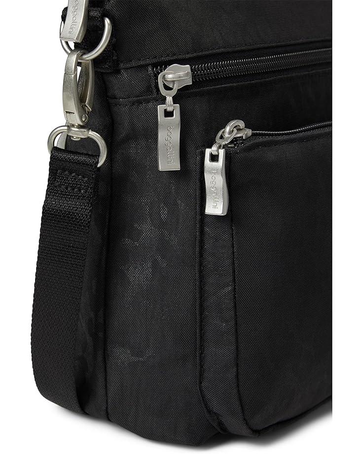Baggallini Modern Pocket Crossbody Product Image