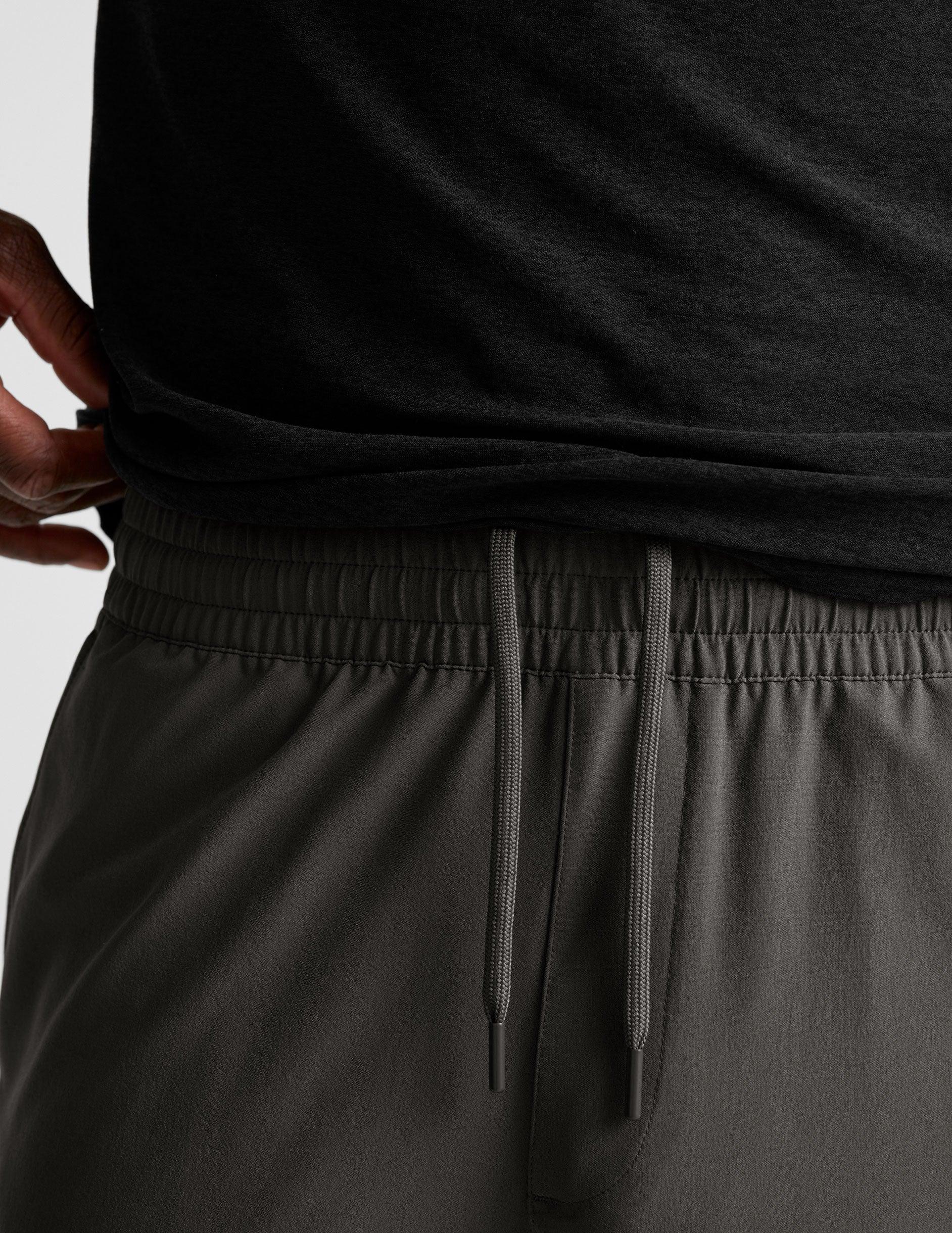 Pivotal 2.0 Men's Short 7" Male Product Image