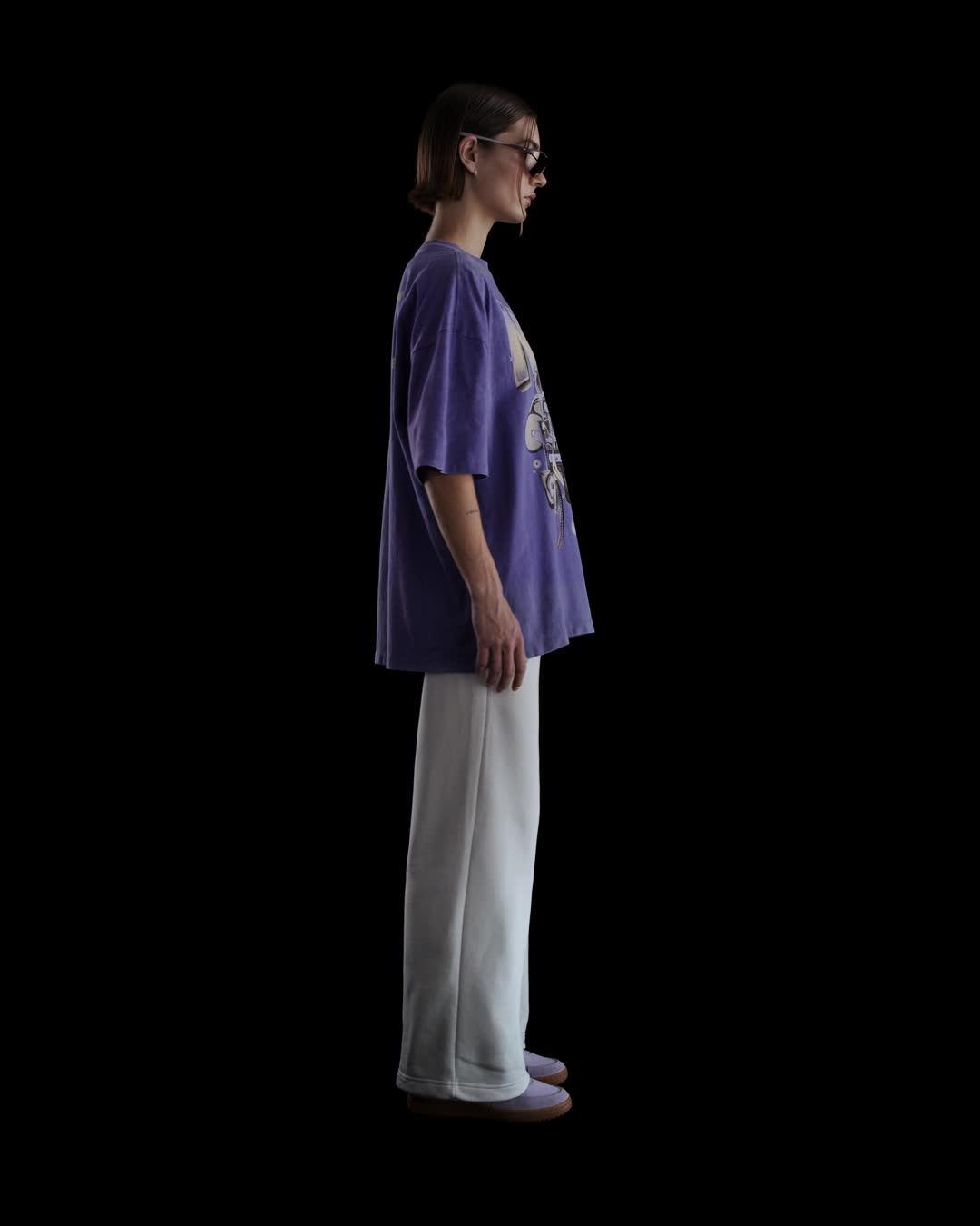 Women's Nike Sportswear Oversized Short-Sleeve T-Shirt Product Image