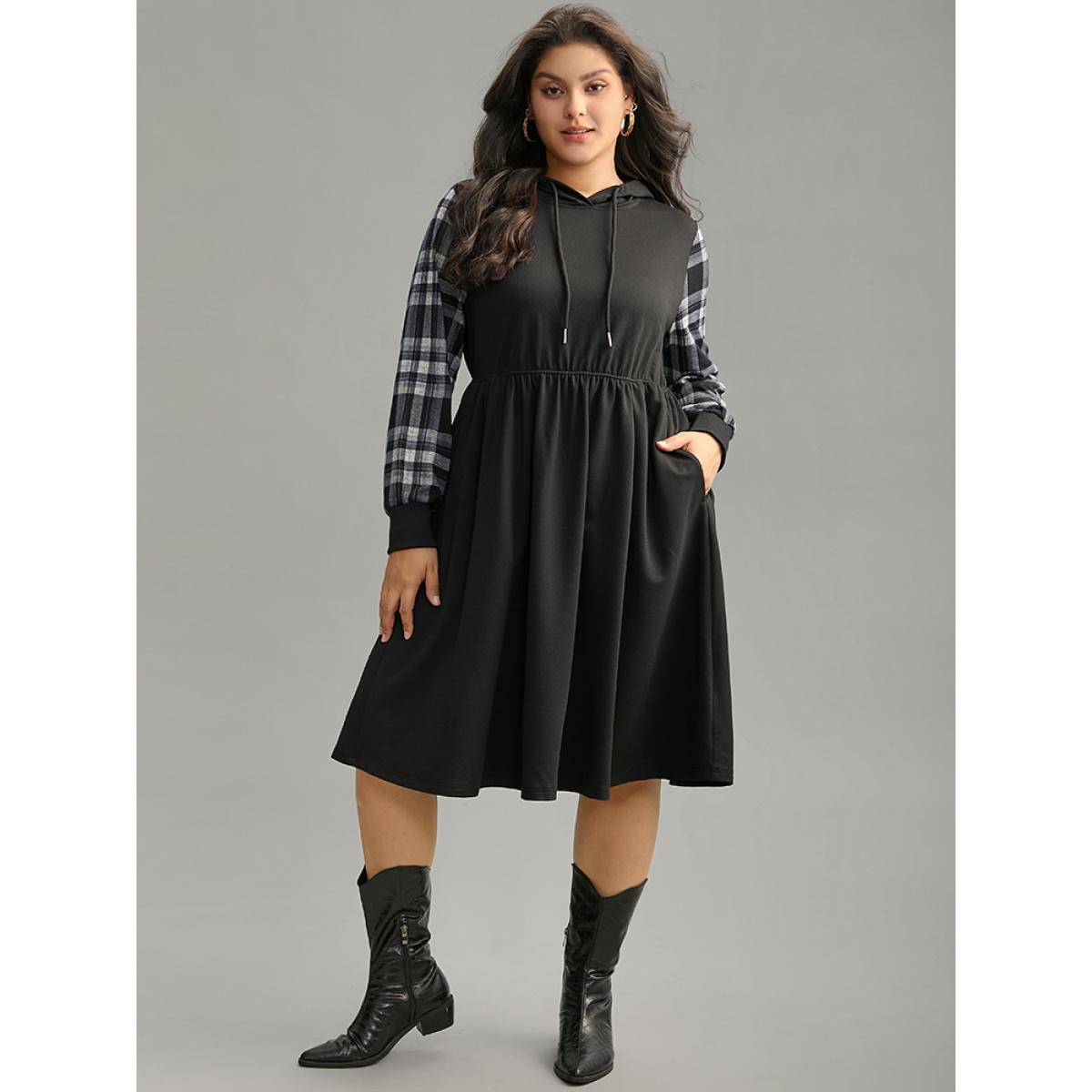 Plus Size Plaid Patchwork Drawstring Pocket Hooded Dress Black Women Casual Printed Hooded Long Sleeve Curvy Midi Dress BloomChic 12/L Product Image