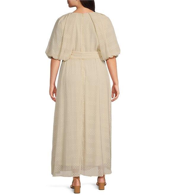 Moda Tara Plus Size V-Neck Short Sleeve Swiss Dot Chiffon Maxi Dress Product Image