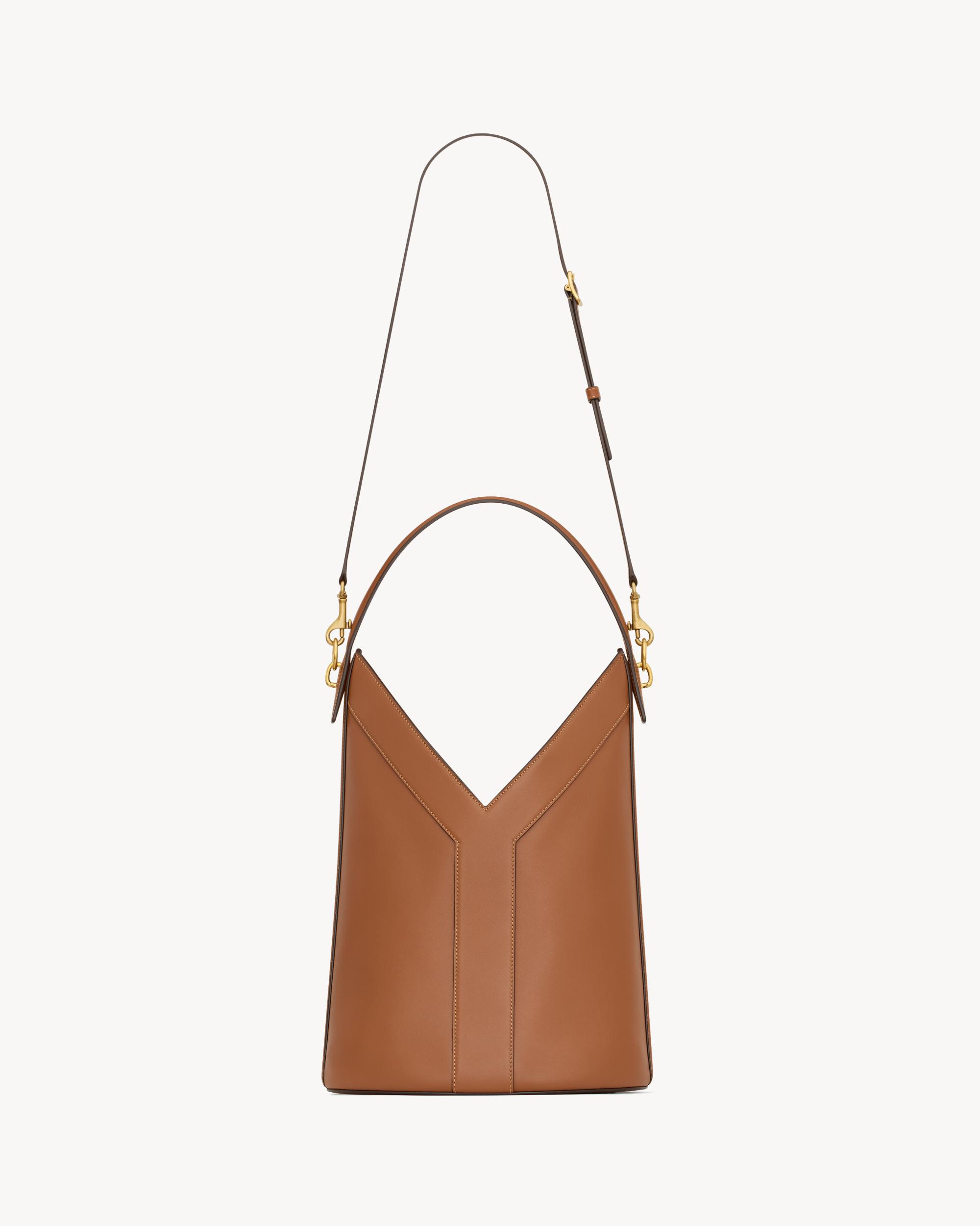 Y top-handle bucket in leather Product Image