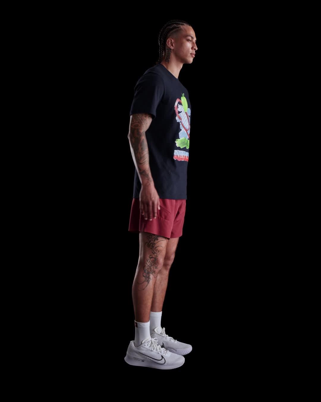 NikeCourt Men's Tennis T-Shirt Product Image