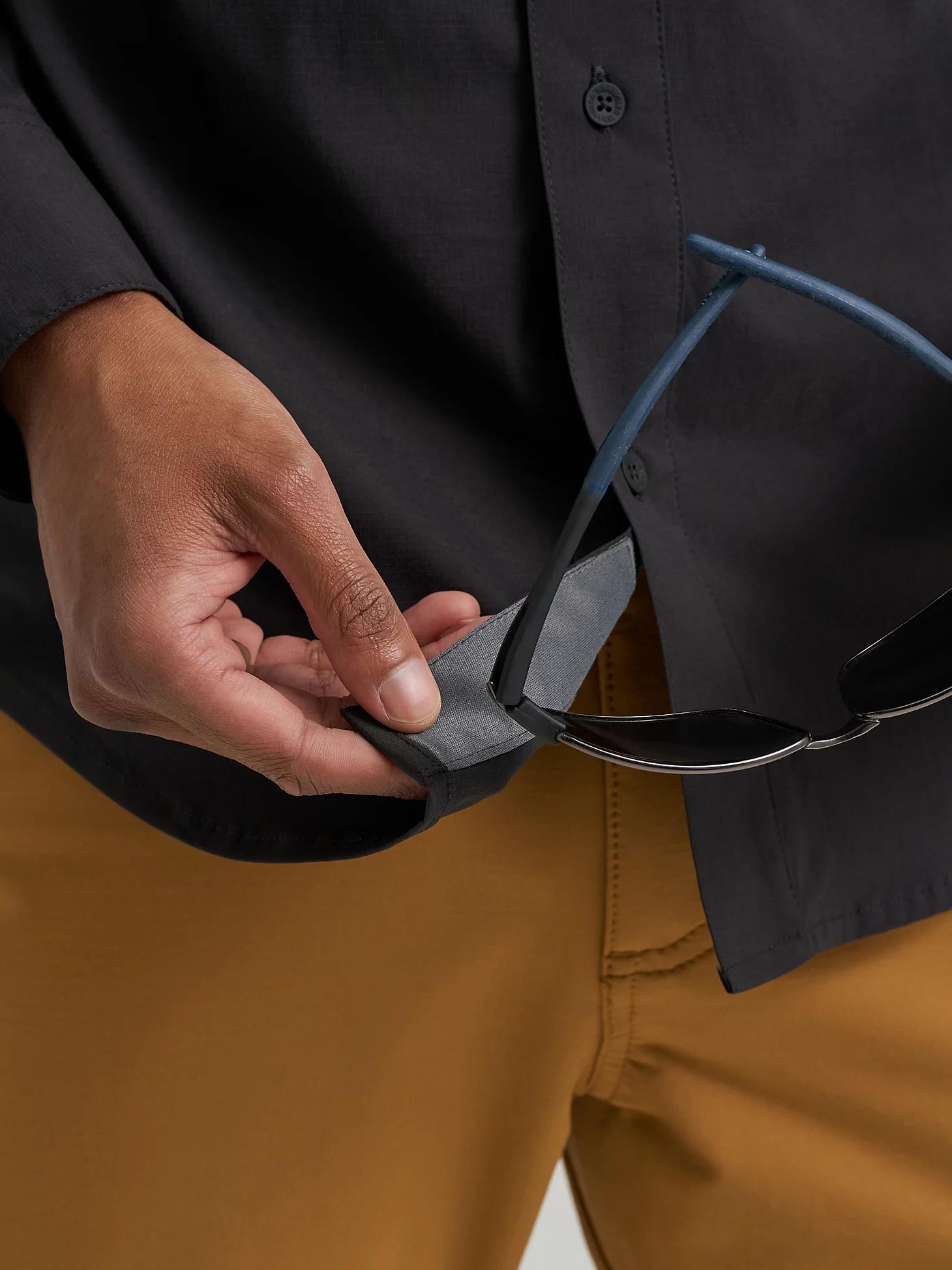 Wrangler All Terrain Gear Men's Technical Shirt in Jet Product Image