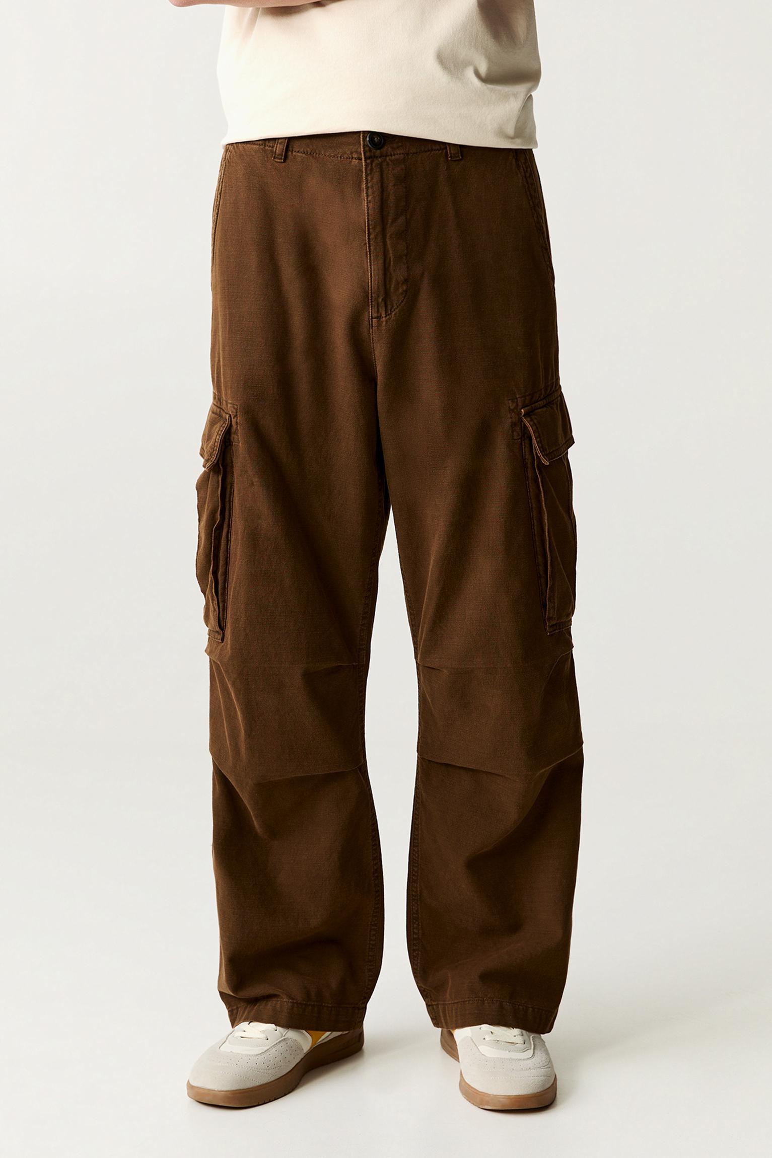 Washed baggy cargo pants Product Image