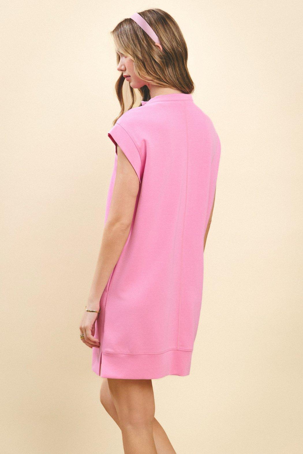 1/4 Zip S/L Dress Product Image