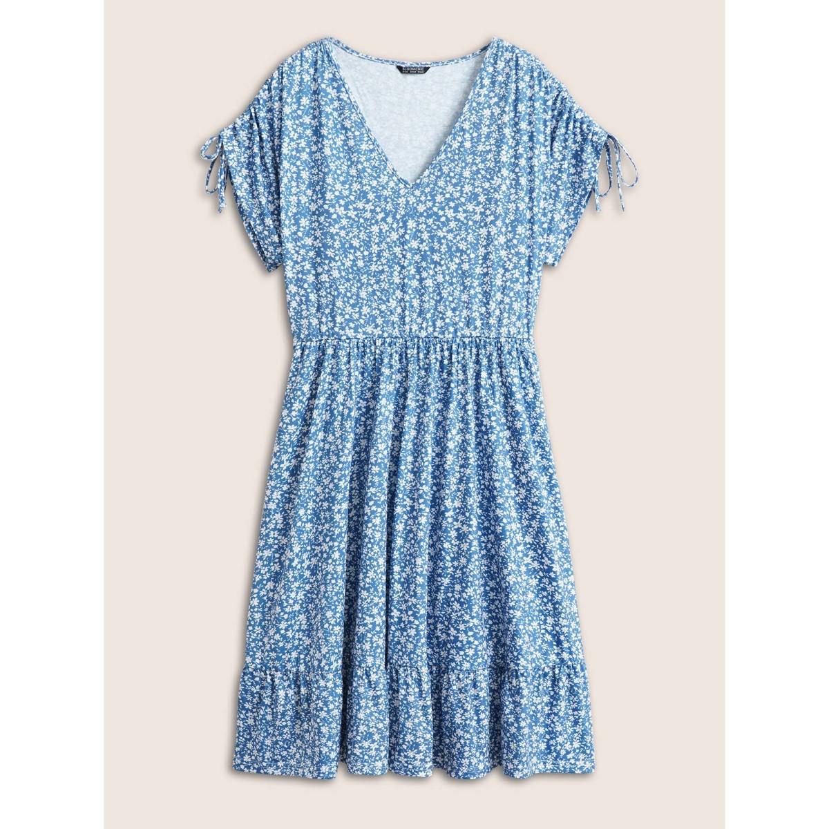 Plus Size Ditsy Floral Drawstring Batwing Sleeve Ruffle Hem Dress Blue Women Elegant Non V-neck Short sleeve Curvy Midi Dress BloomChic 22-24/3X Product Image