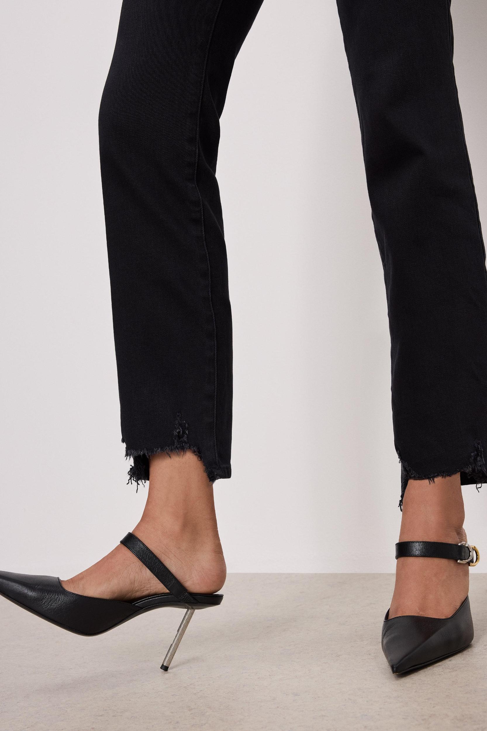 SOFT-TECH GOOD CLASSIC SLIM STRAIGHT JEANS | BLACK361 Product Image