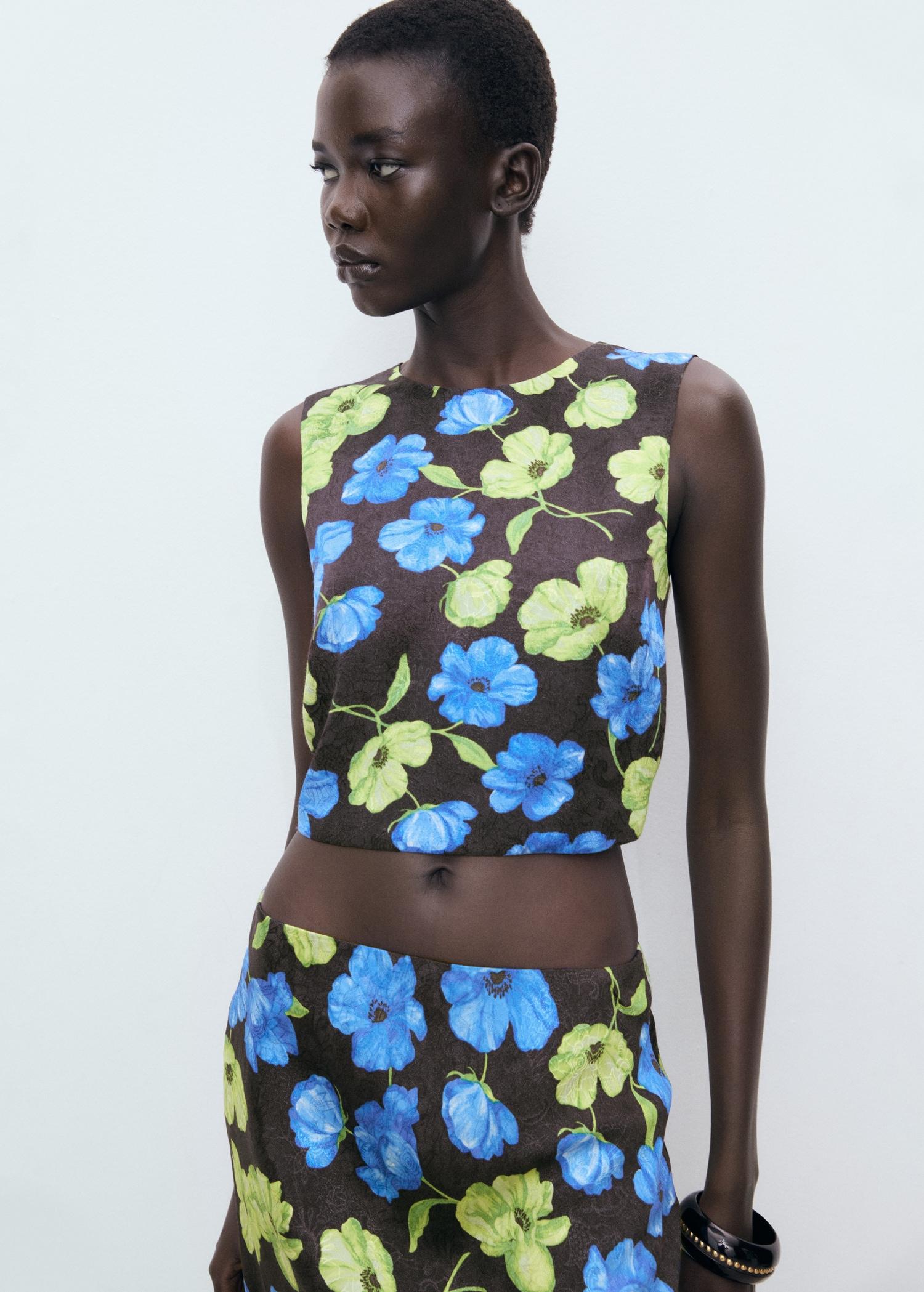 Open-back floral blouse - Women | MANGO USA Product Image