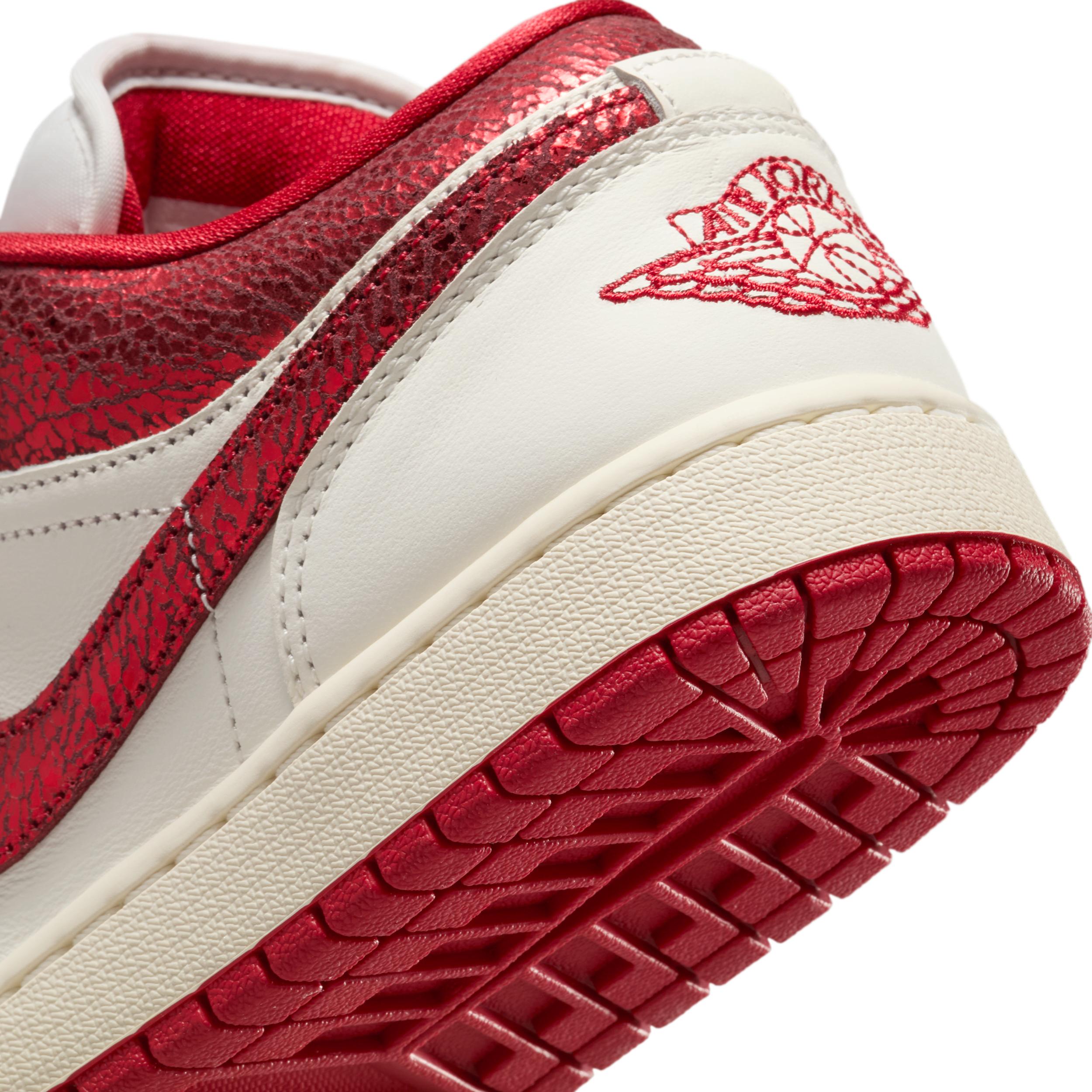 Women's Air Jordan 1 Low SE Shoes Product Image