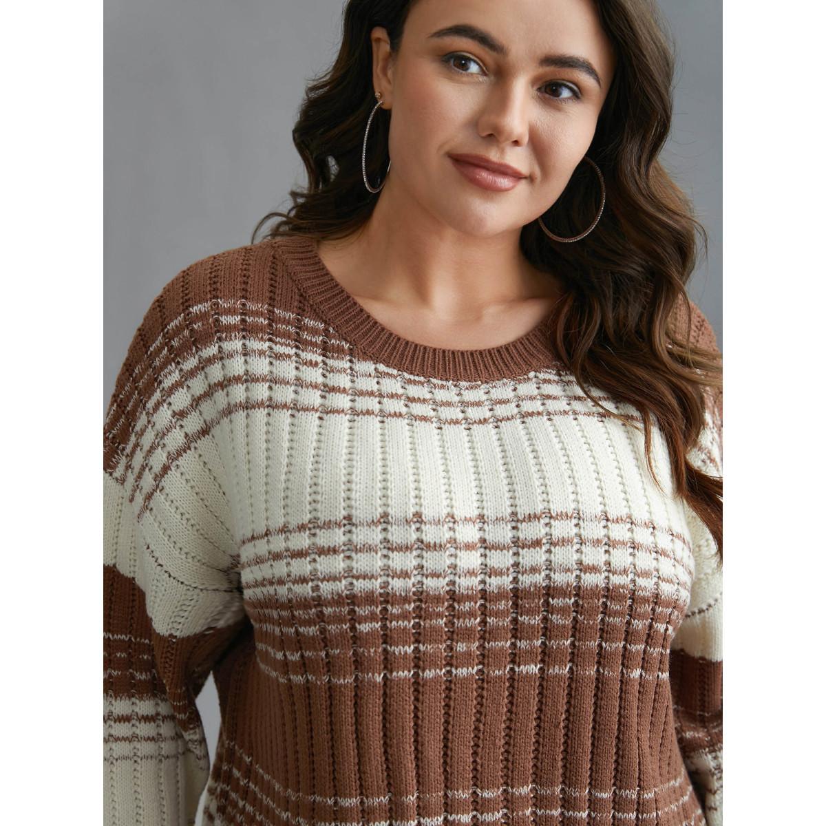 Plus Size Contrast Textured Crew Neck Pullover Browncoffeecolor Women Casual Loose Long Sleeve Round Neck Everyday Pullovers BloomChic 22-24/3X Product Image