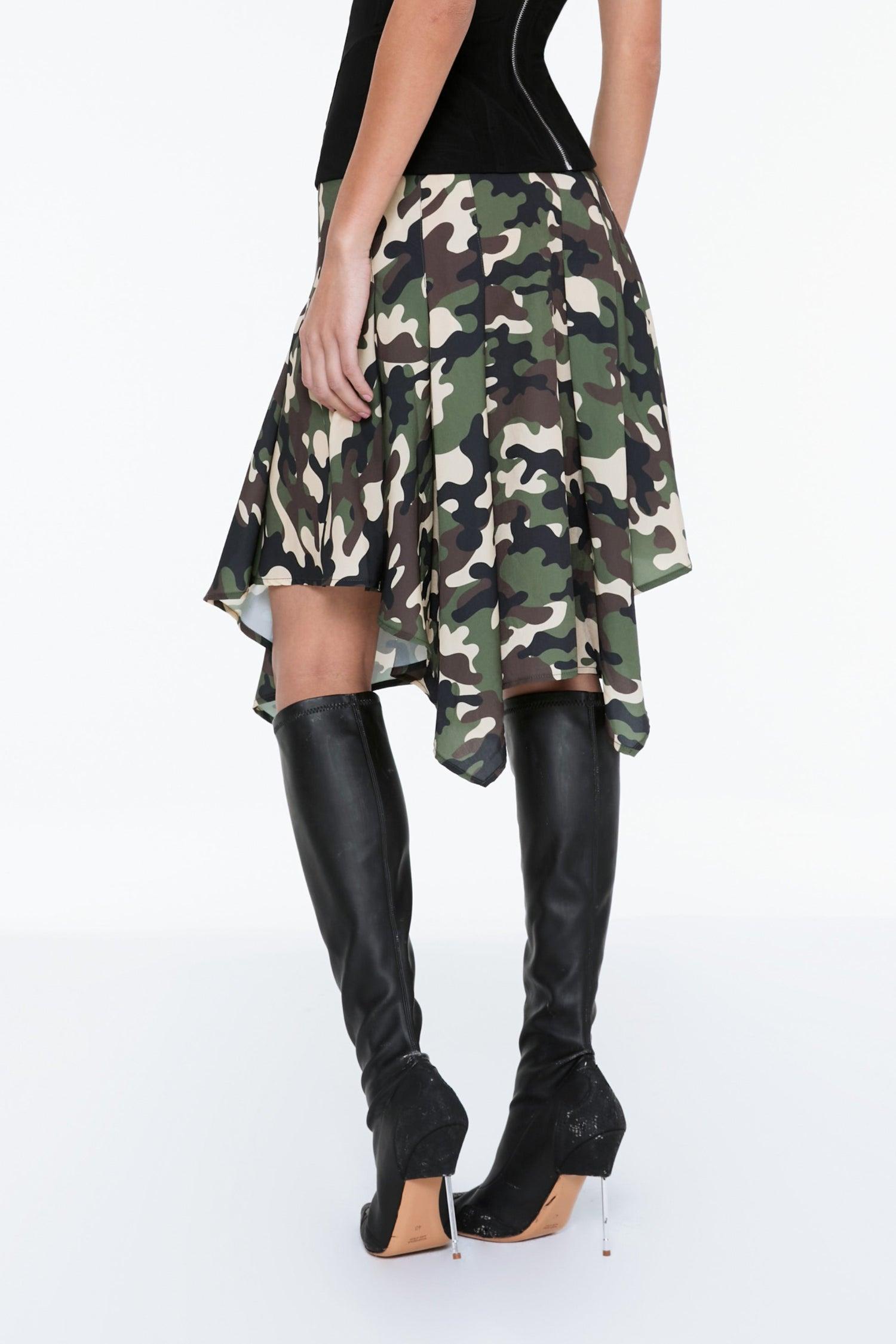 TY SKIRT - CAMO Product Image