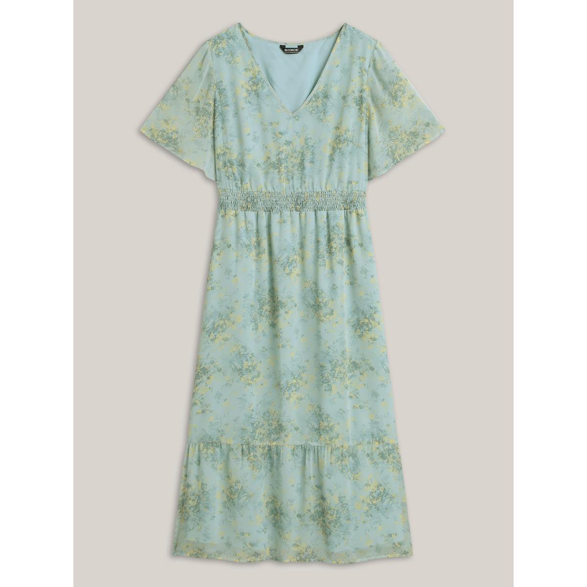 Plus Size Breezy Floral Shirred Pockets Maxi Dress Mint Women V-neck Short sleeve Curvy BloomChic 26/4X Product Image