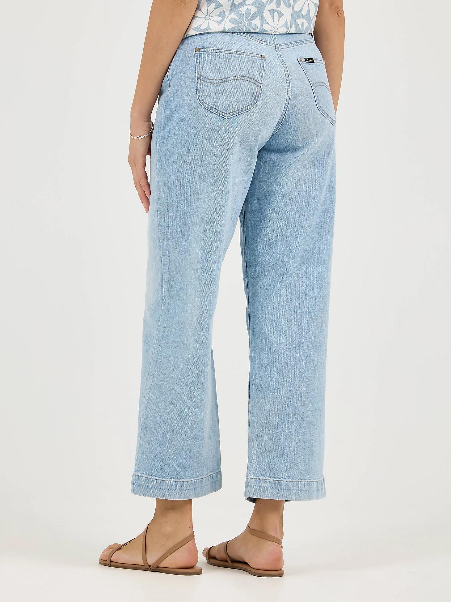 Women's Legendary Wide Leg Crop Jean | Women's Capris & Crops | Lee® Product Image