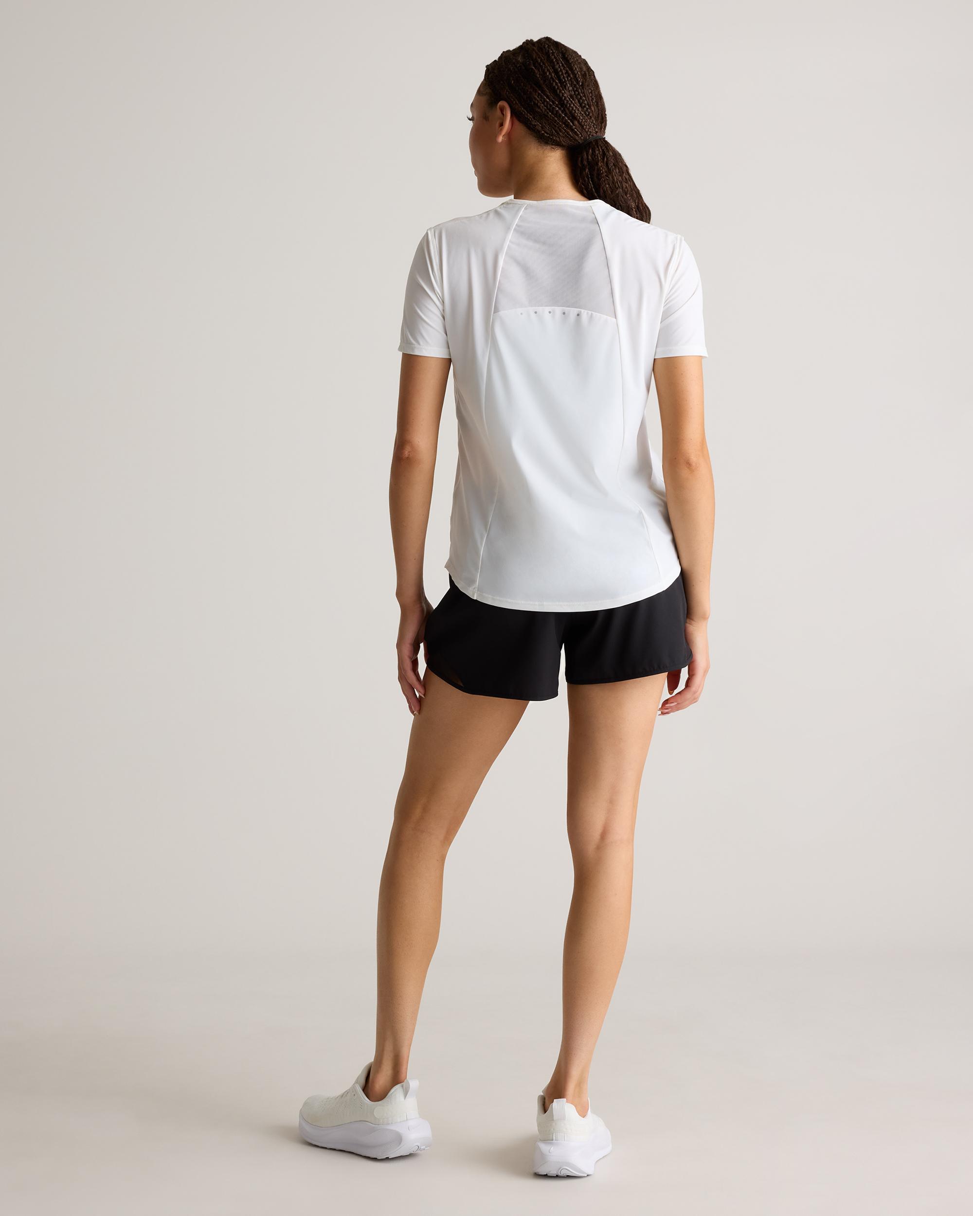 Quince | Women's Essential Run T-Shirt Nylon/Spandex Product Image