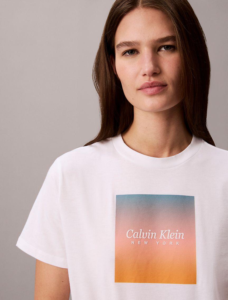Sunset Graphic Classic Tee Product Image
