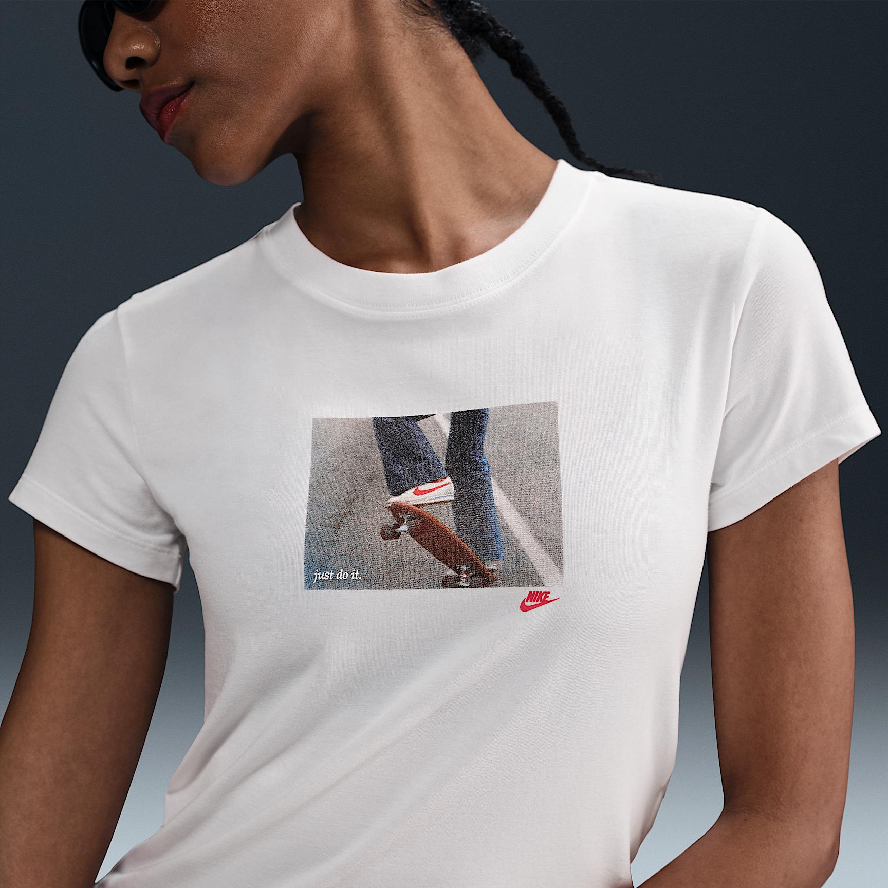 Women's Nike Sportswear Chill Knit Slim Cropped T-Shirt Product Image