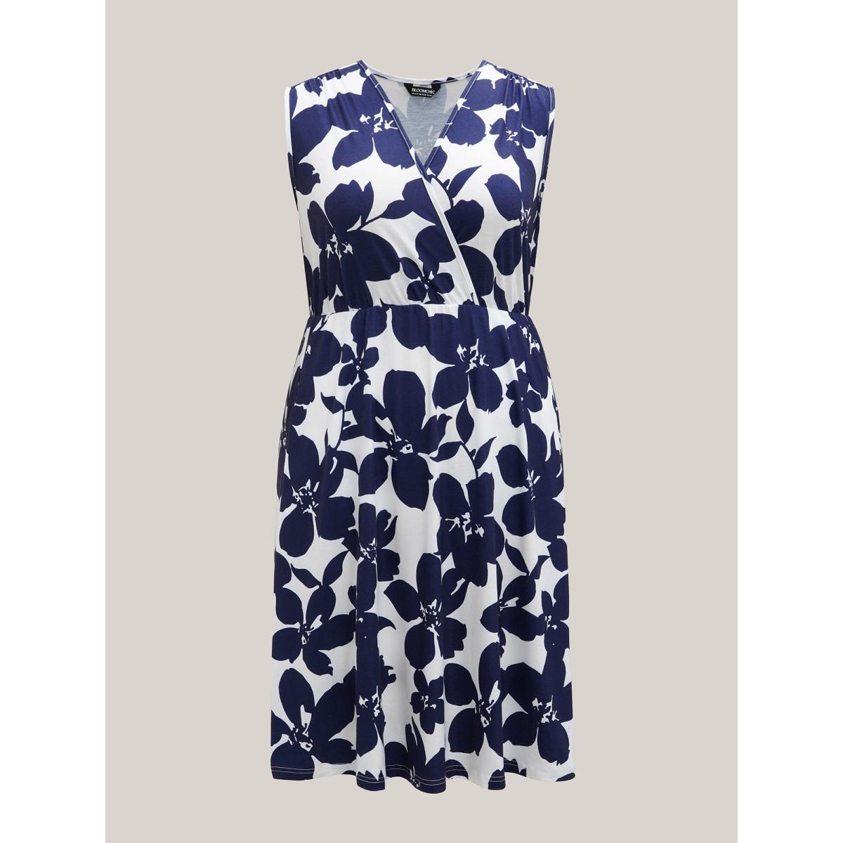 Plus Size Floral Print Surplice Neck Midi Dress Navy Women Casual Gathered Knit Dresses Bloomchic 18-20/2X Product Image
