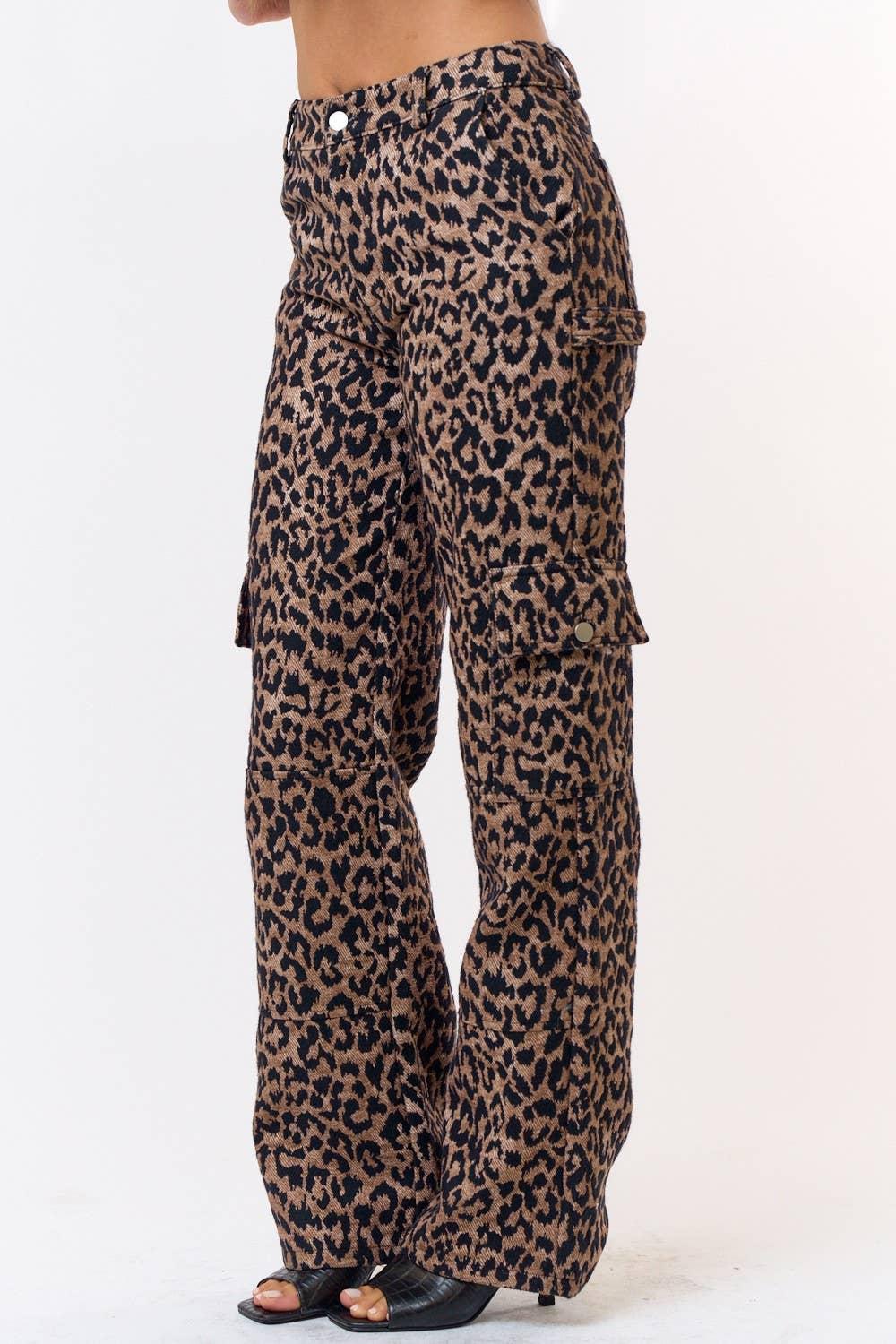 Leopard  Print Cargo  Pants Product Image
