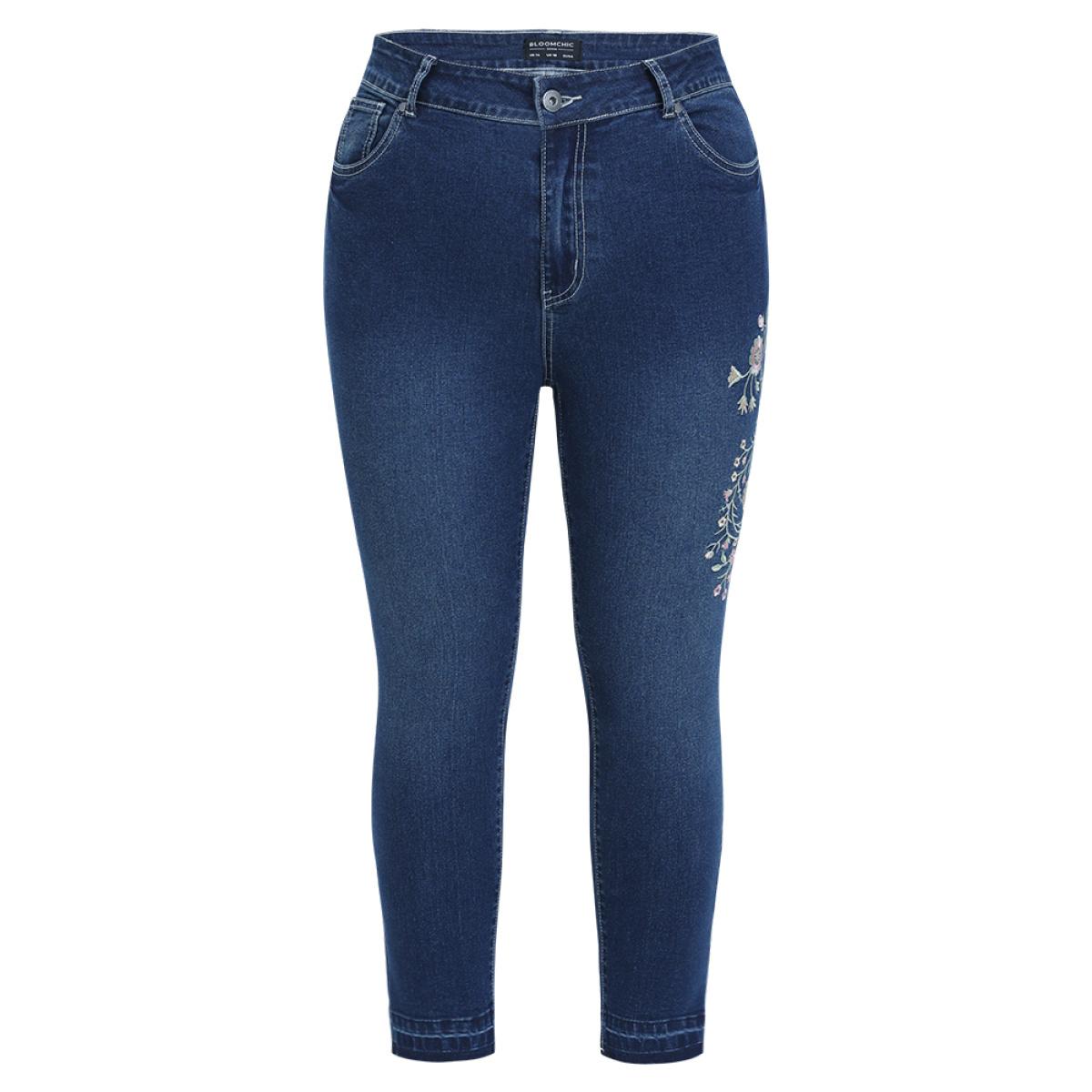 Plus Size Very Stretchy Floral Embroidered Dark Wash Jeans Women Indigo Casual Plants Embroidered High stretch Pocket Jeans BloomChic 14/1X Product Image