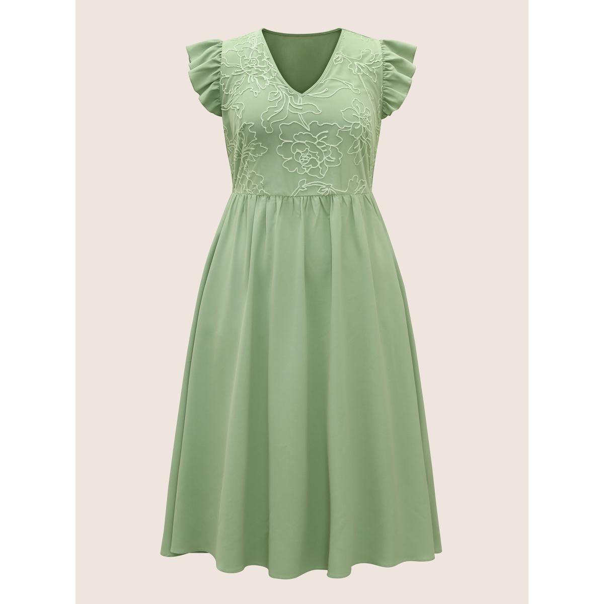 Plus Size Synthetic Texture Ruffle Cap Sleeve Dress Palemauve Women Elegant Texture V-neck Cap Sleeve Curvy BloomChic 28/5X Product Image