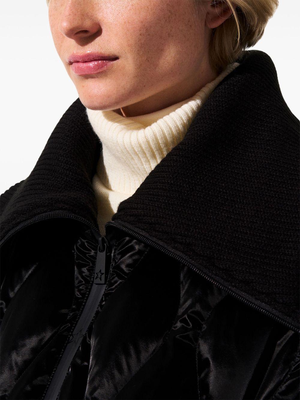 Carving puffer jacket Product Image