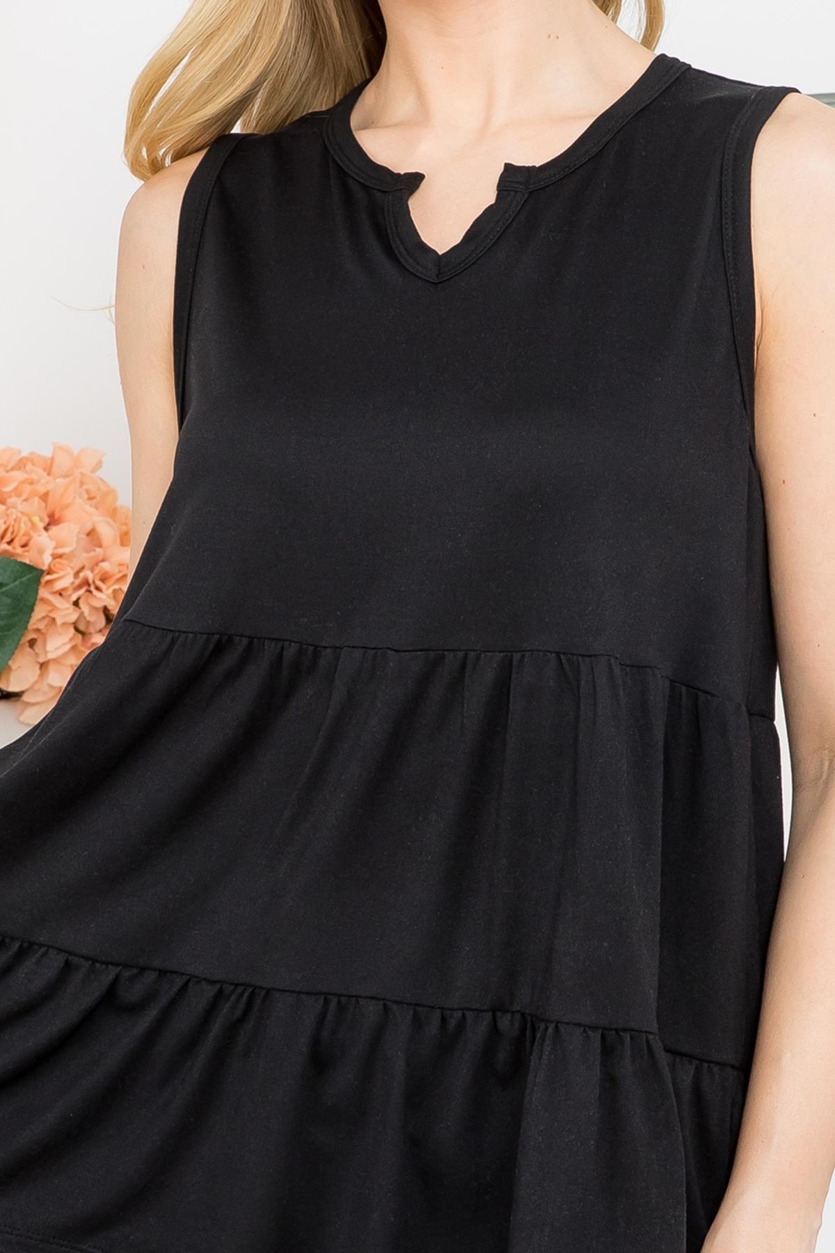KNOTCH NECKLINE TANK TOP Product Image