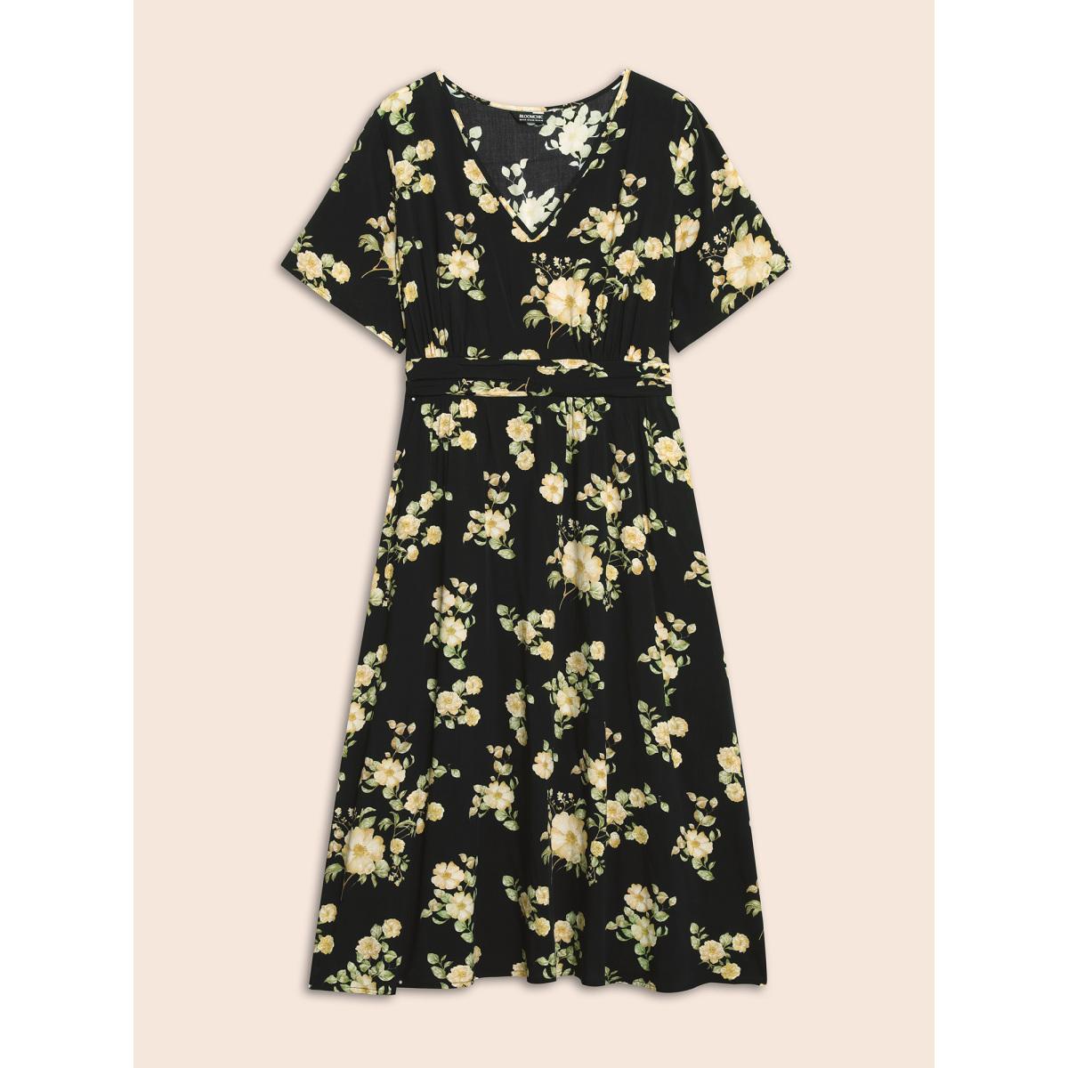 Plus Size Floral Gathered Shirred Flutter Sleeve Dress Black Women Elegant Gathered V-neck Short sleeve Curvy BloomChic 28/5X Product Image