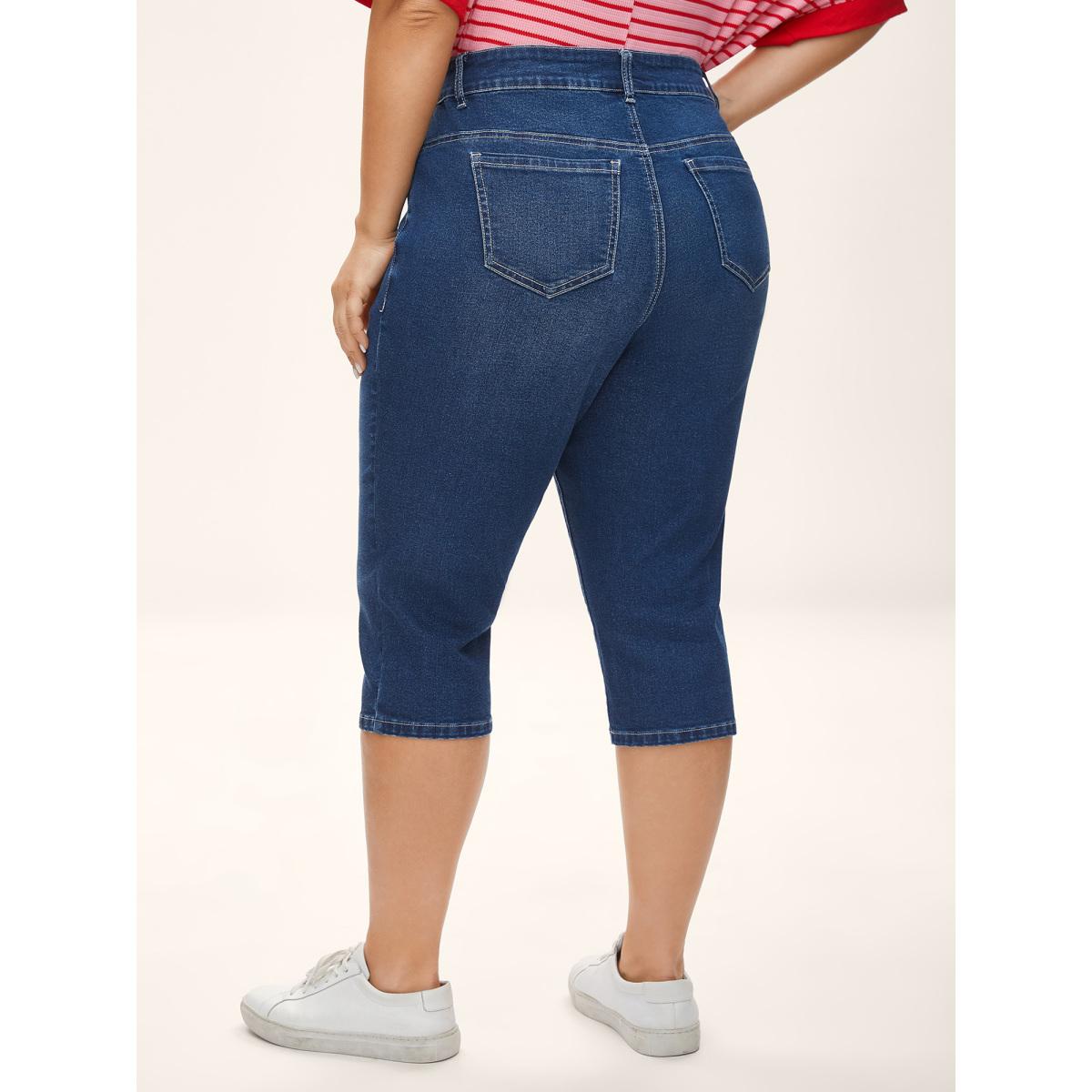 Plus Size Stretchy 5 Pockets Skinny-Fit Crop Jeans Women Darkindigo Leisure Medium stretch Slanted pocket Jeans BloomChic 22/3X Product Image