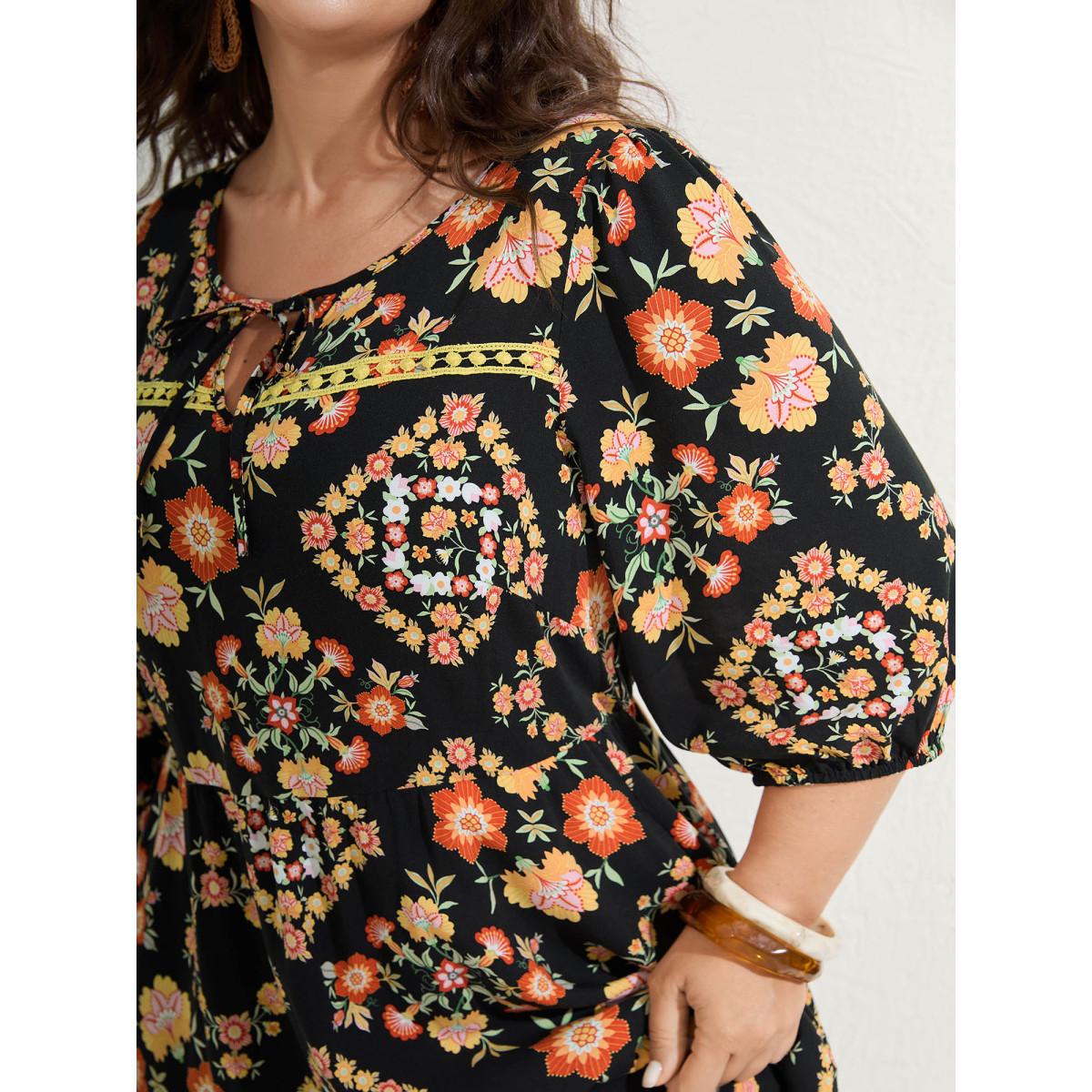 Plus Size Boho Print Waist Stretchy Midi Dress BlackFlower Women Boho Notched collar Half Sleeve Curvy BloomChic 28/5X Product Image
