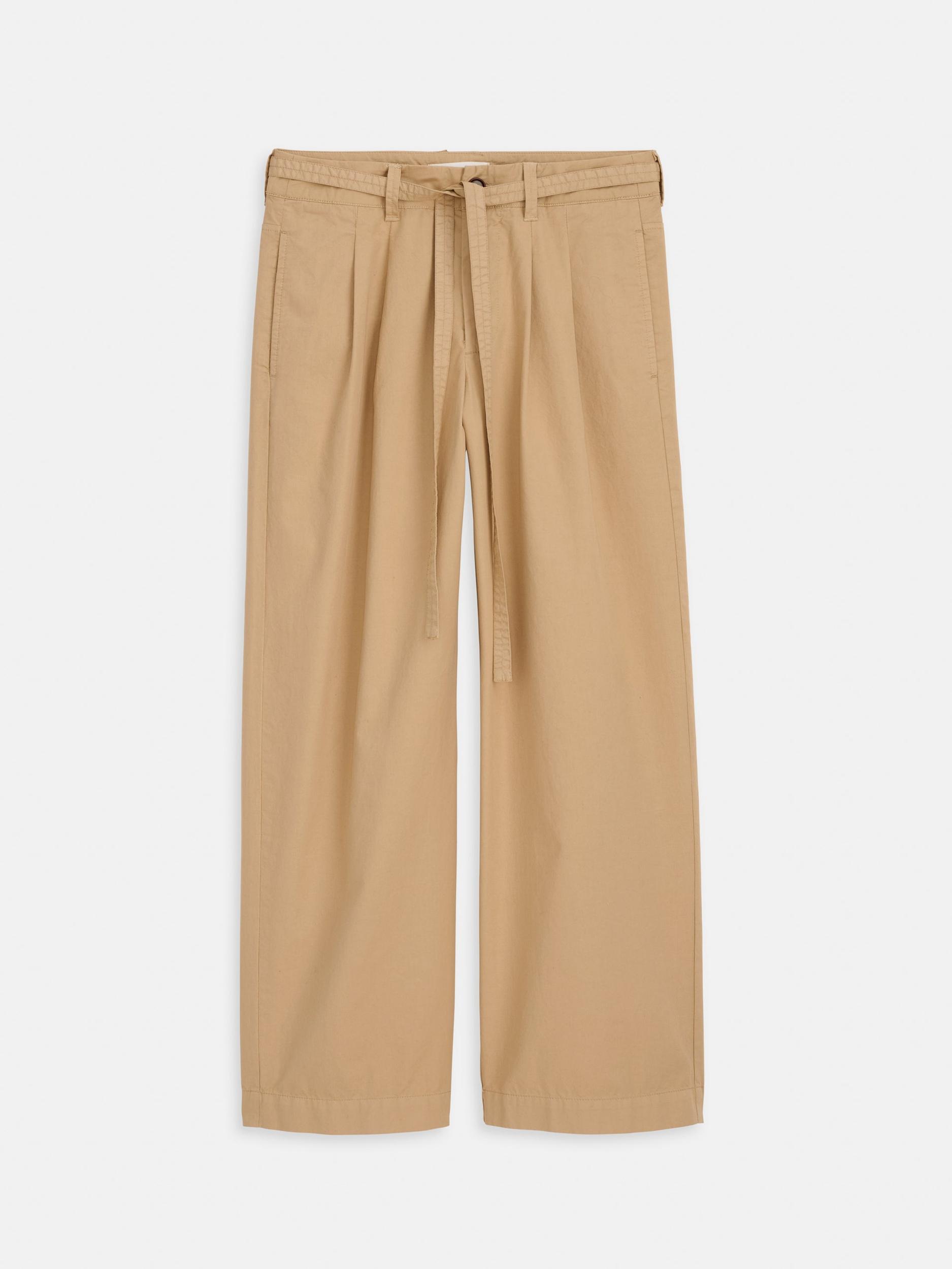 Ina Pleated Pant In Summer Twill Product Image