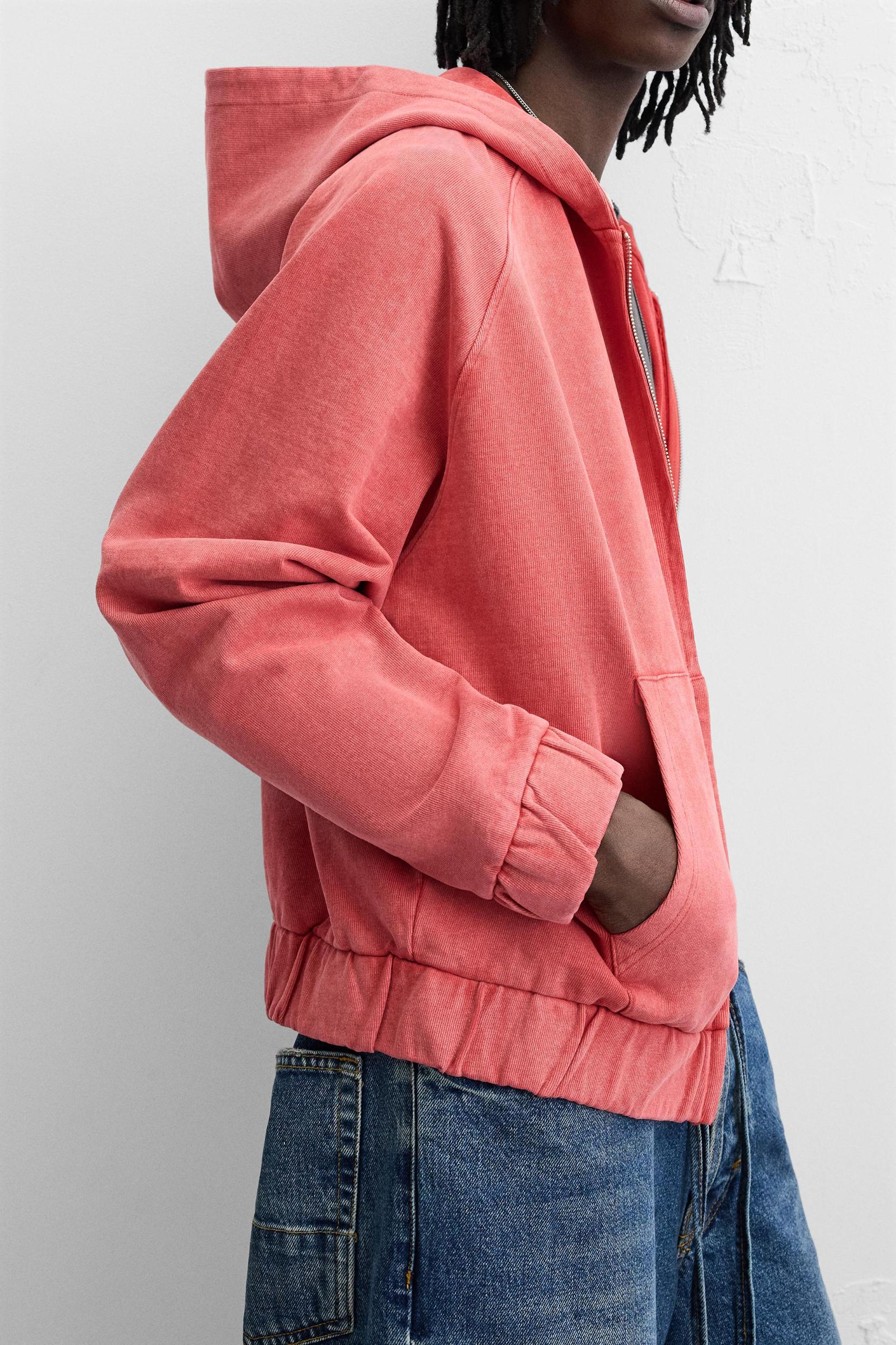 WASHED DETAIL ZIPPERED SWEATSHIRT Product Image