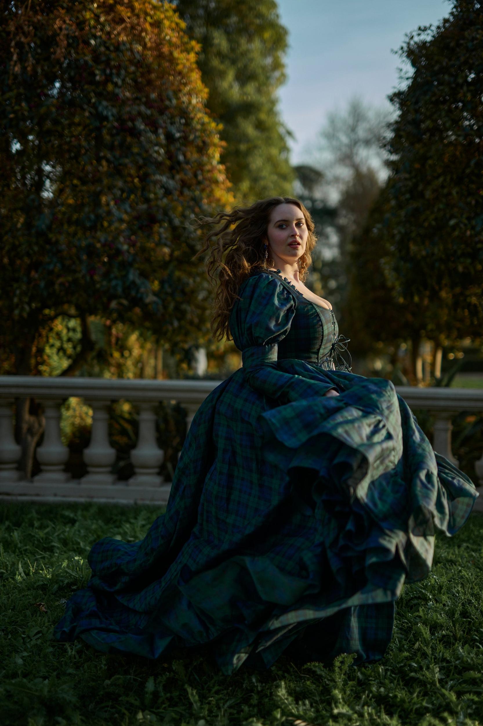 The Scotland Plaid Duchess Tournure Product Image