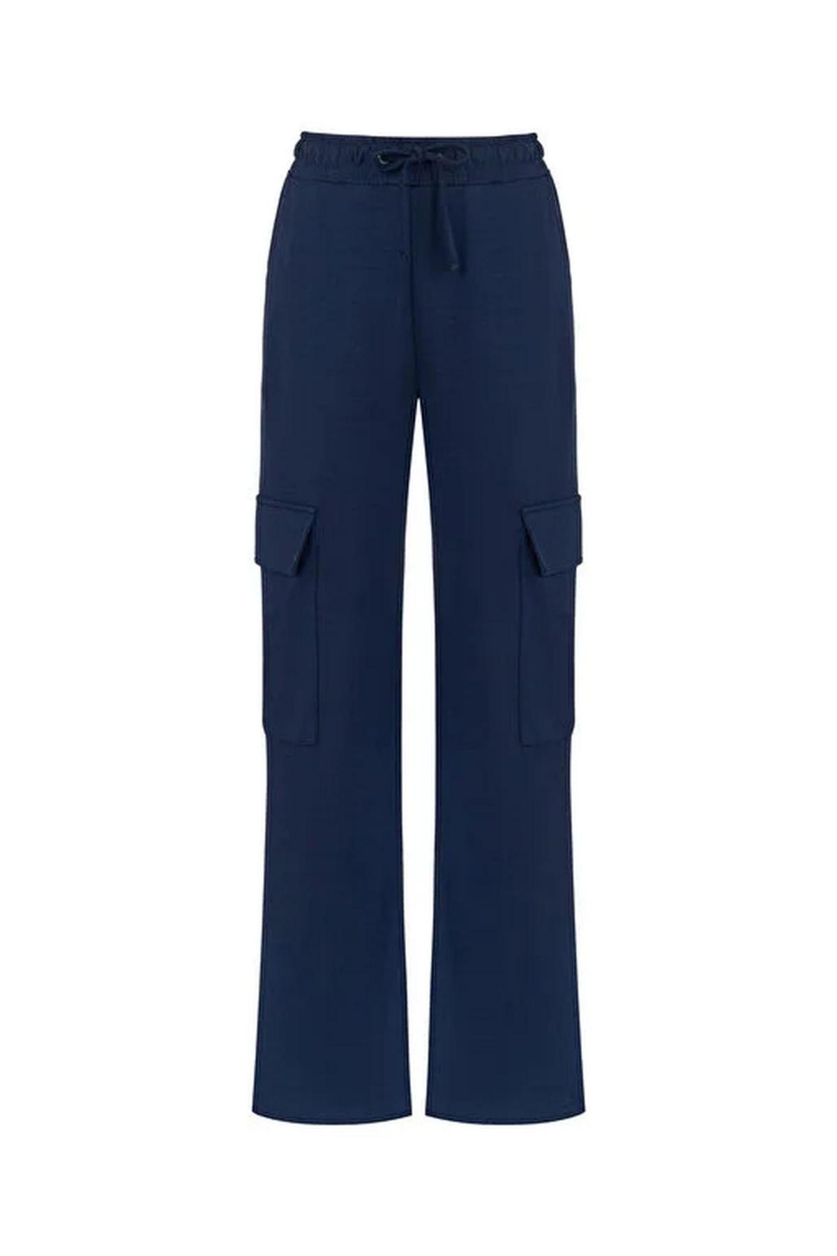 Plus Size Flare Leg Very Stretchy Medium Wash Jeans Women Blue Casual Plain High stretch Pocket Jeans BloomChic 30/6X Product Image