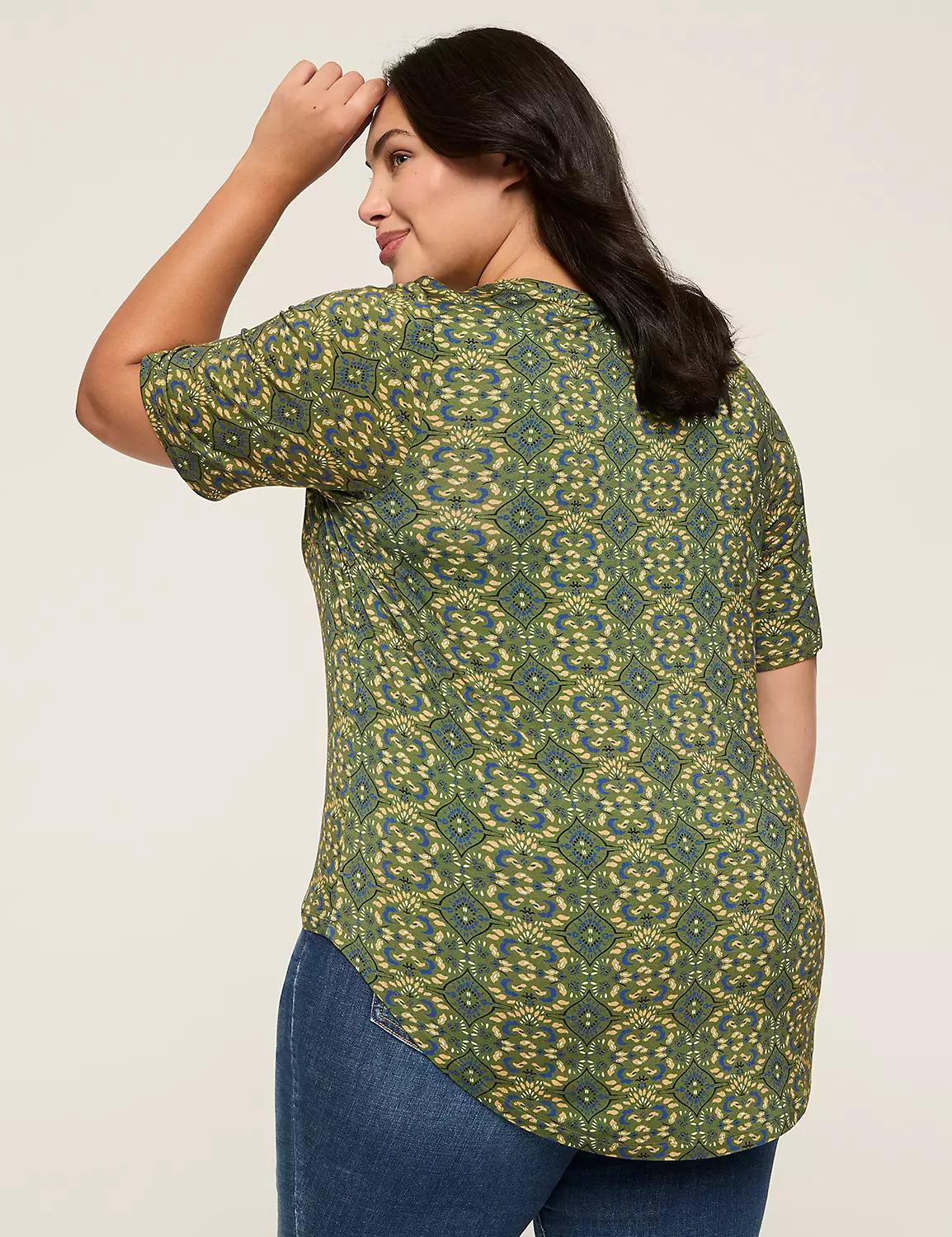 Perfect Sleeve V-Neck Curved-Hem Tee Product Image