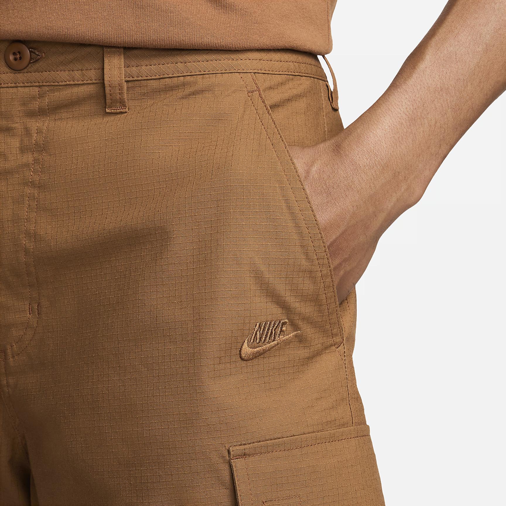 Nike Club Men's Woven Cargo Shorts Product Image