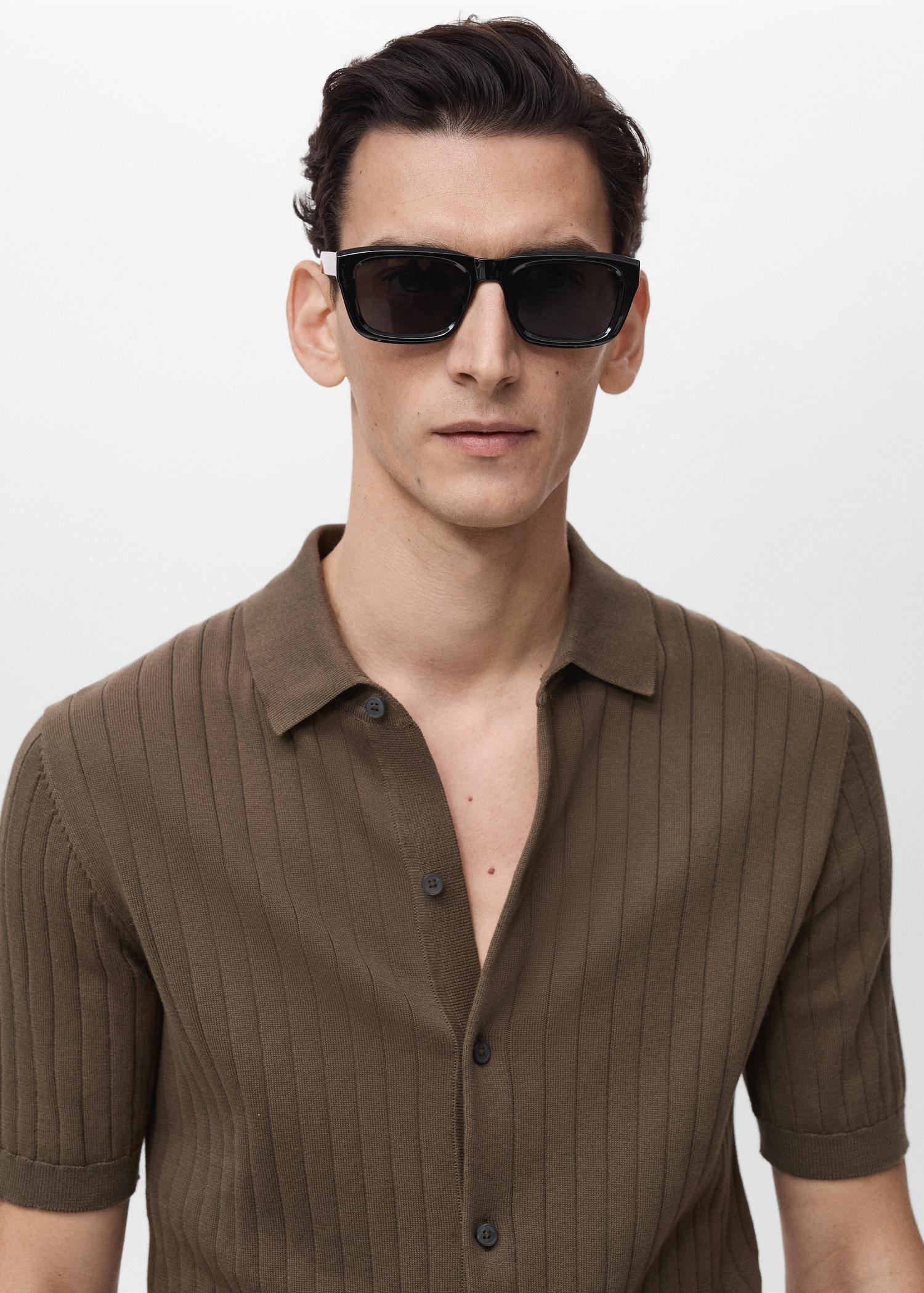 Fine rib-knit shirt - Men | MANGO USA Product Image