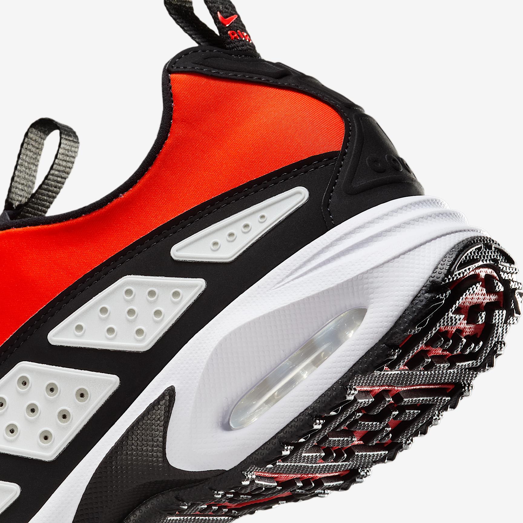 Nike Women's Air Max SNDR Shoes Product Image