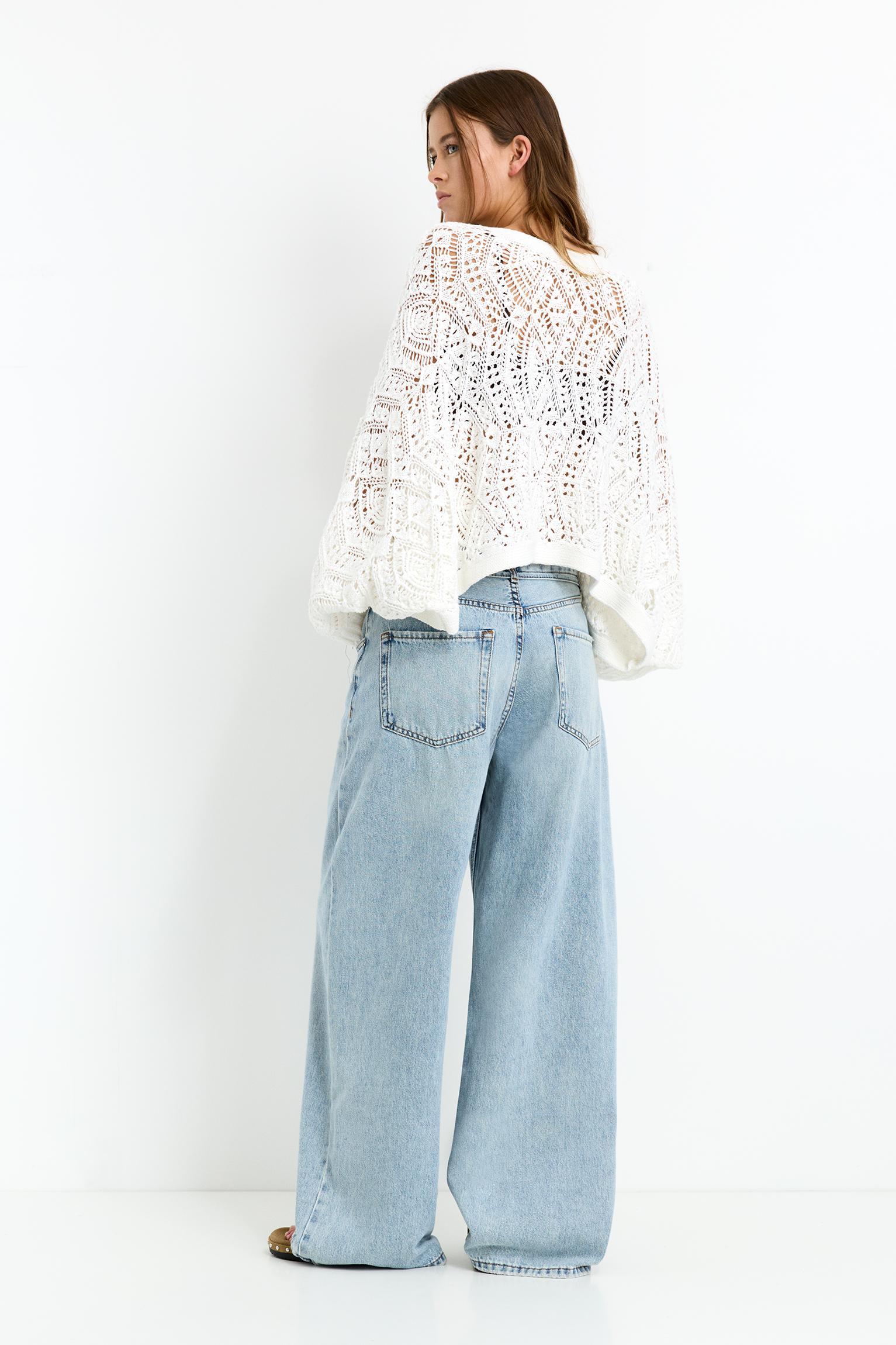 Cutwork cardigan Product Image