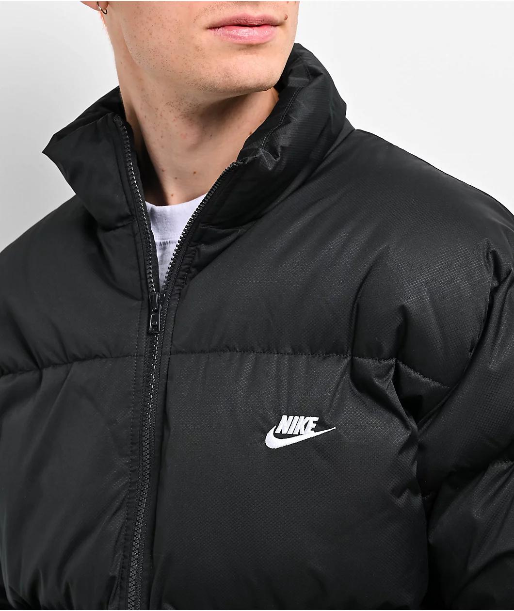 Nike Sportswear Club Black Puffer Jacket Product Image