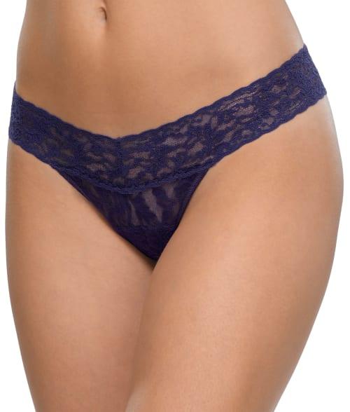 Signature Lace Low Rise Thong Product Image