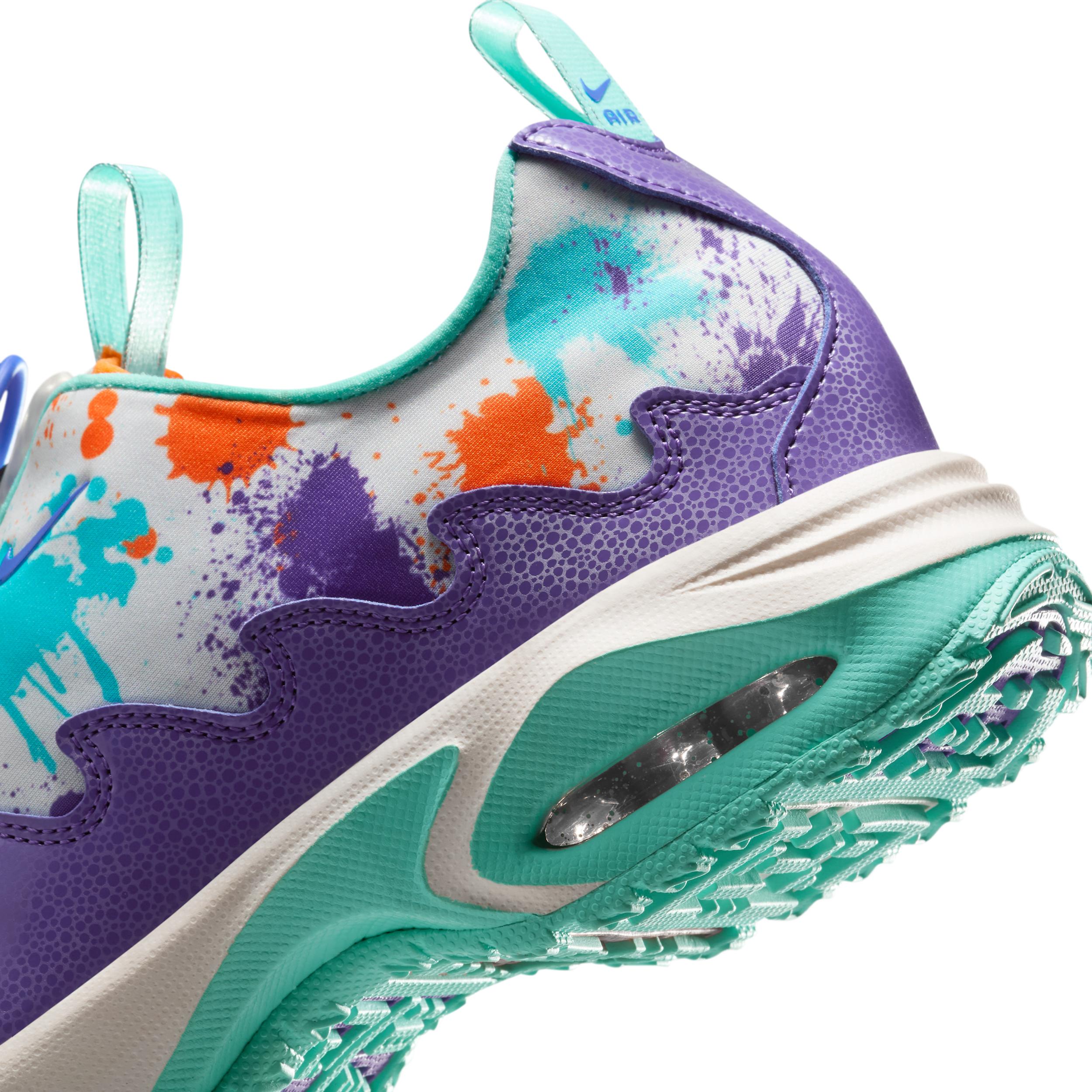 Nike Womens Air Max SNDR x Doernbecher Freestyle Quin Shoes | IB6068-920 Product Image