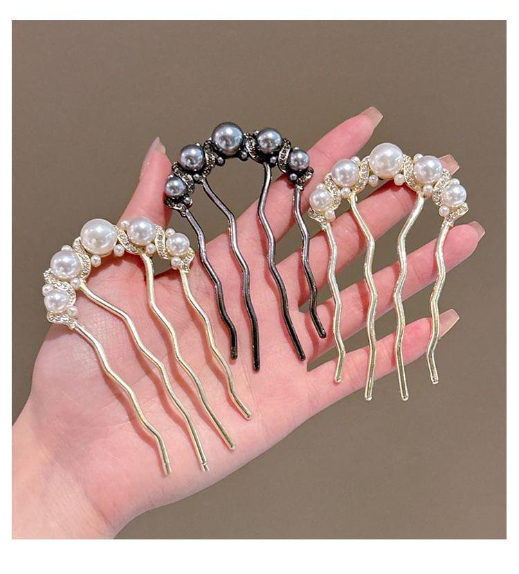 Faux Pearl Hair Fork Product Image