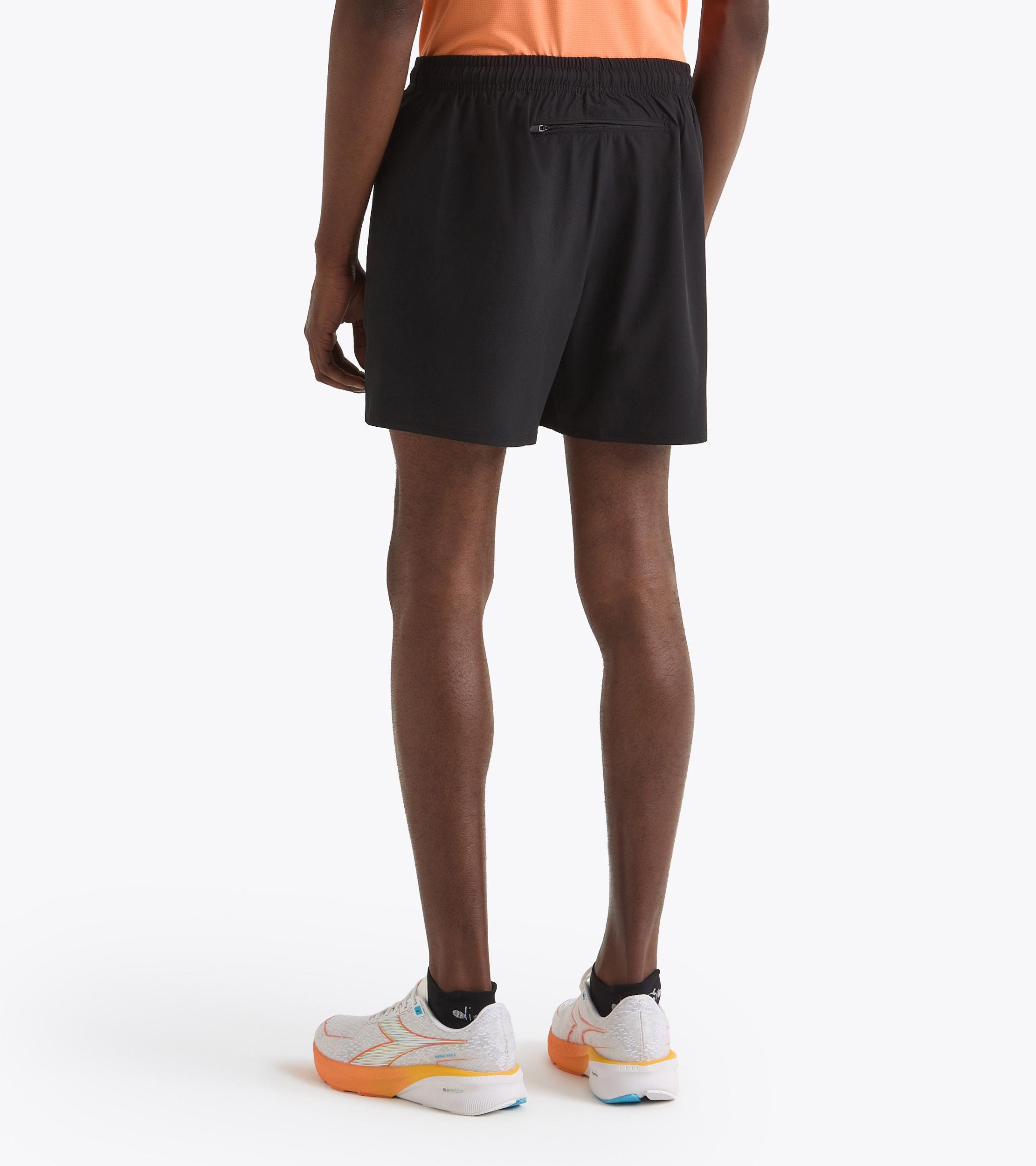 SHORTS RUN 5 Product Image